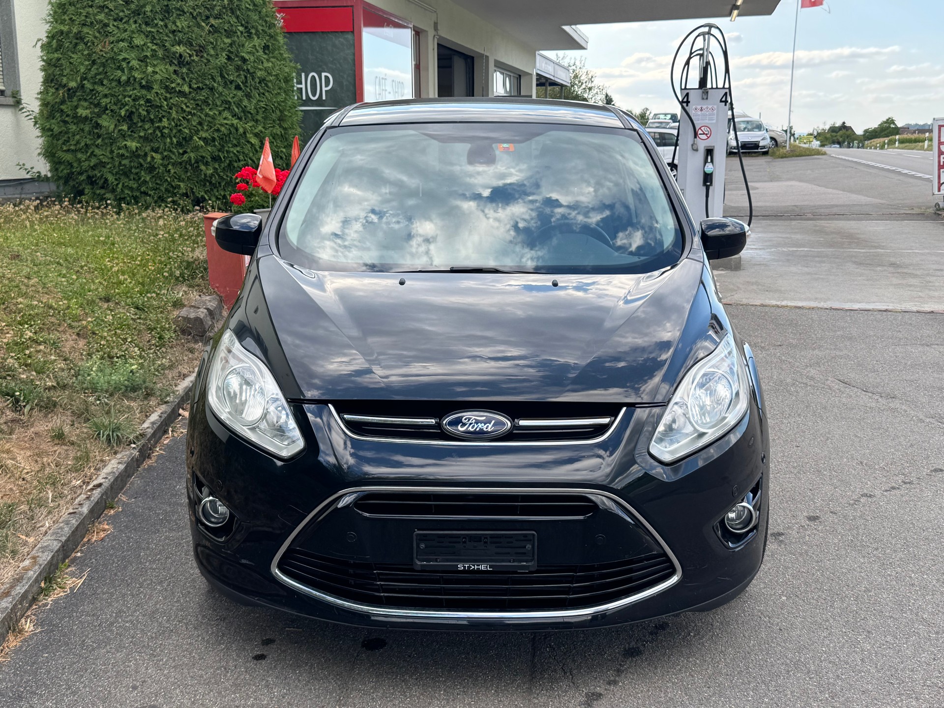 FORD C-Max 2.0 TDCi Titanium-image-1