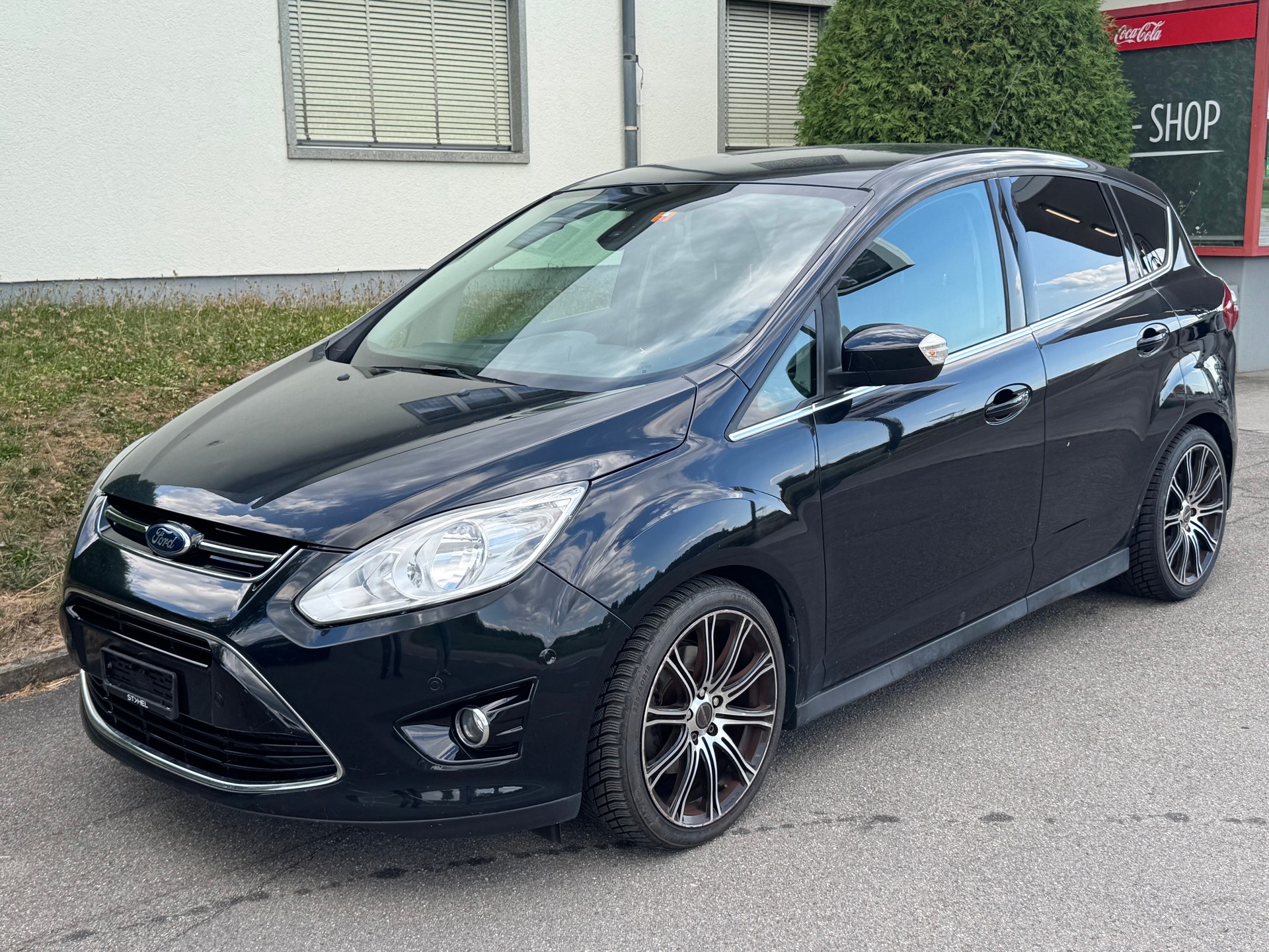 FORD C-Max 2.0 TDCi Titanium-image-0