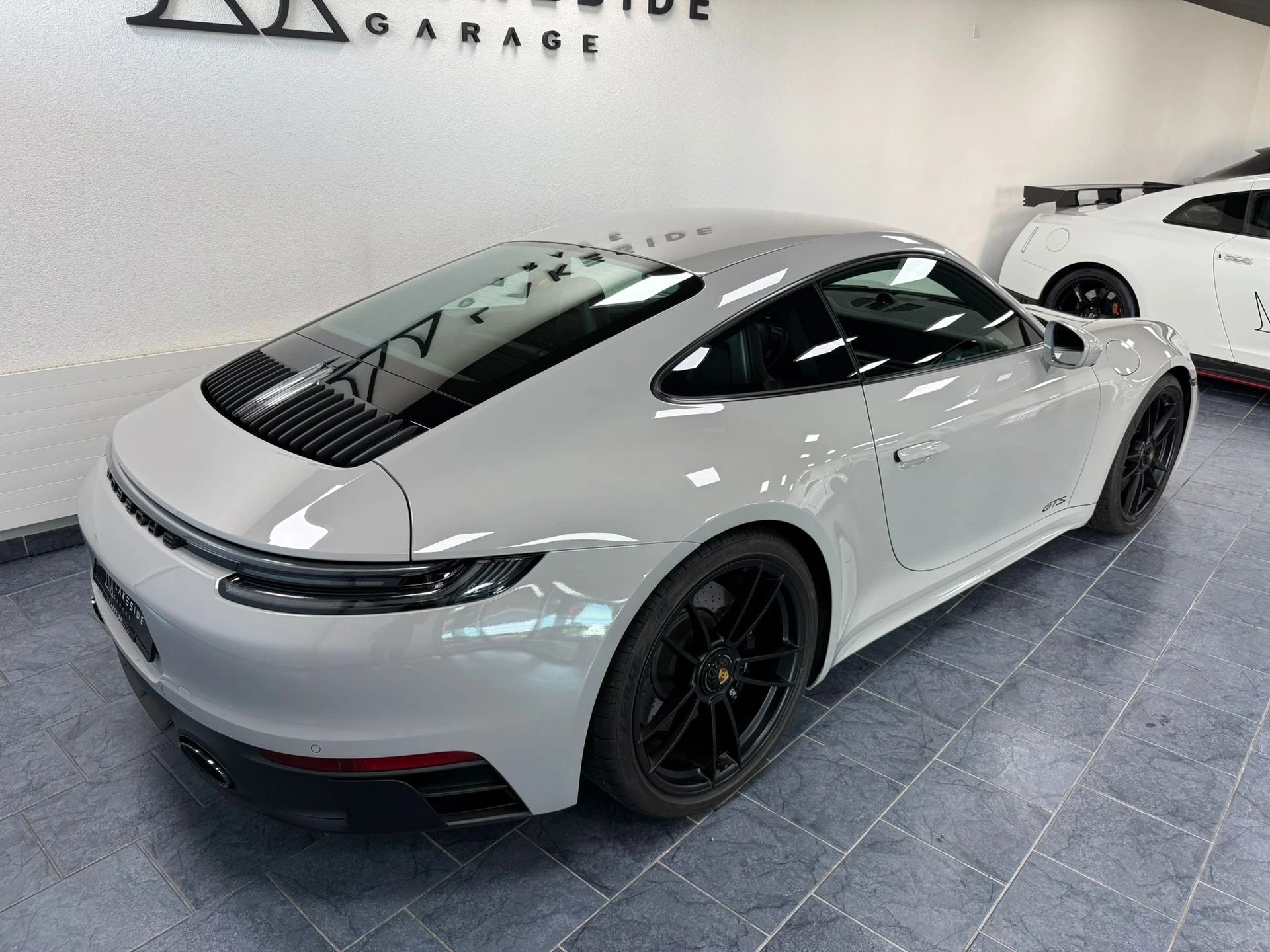 PORSCHE 911 Carrera GTS PDK-image-3
