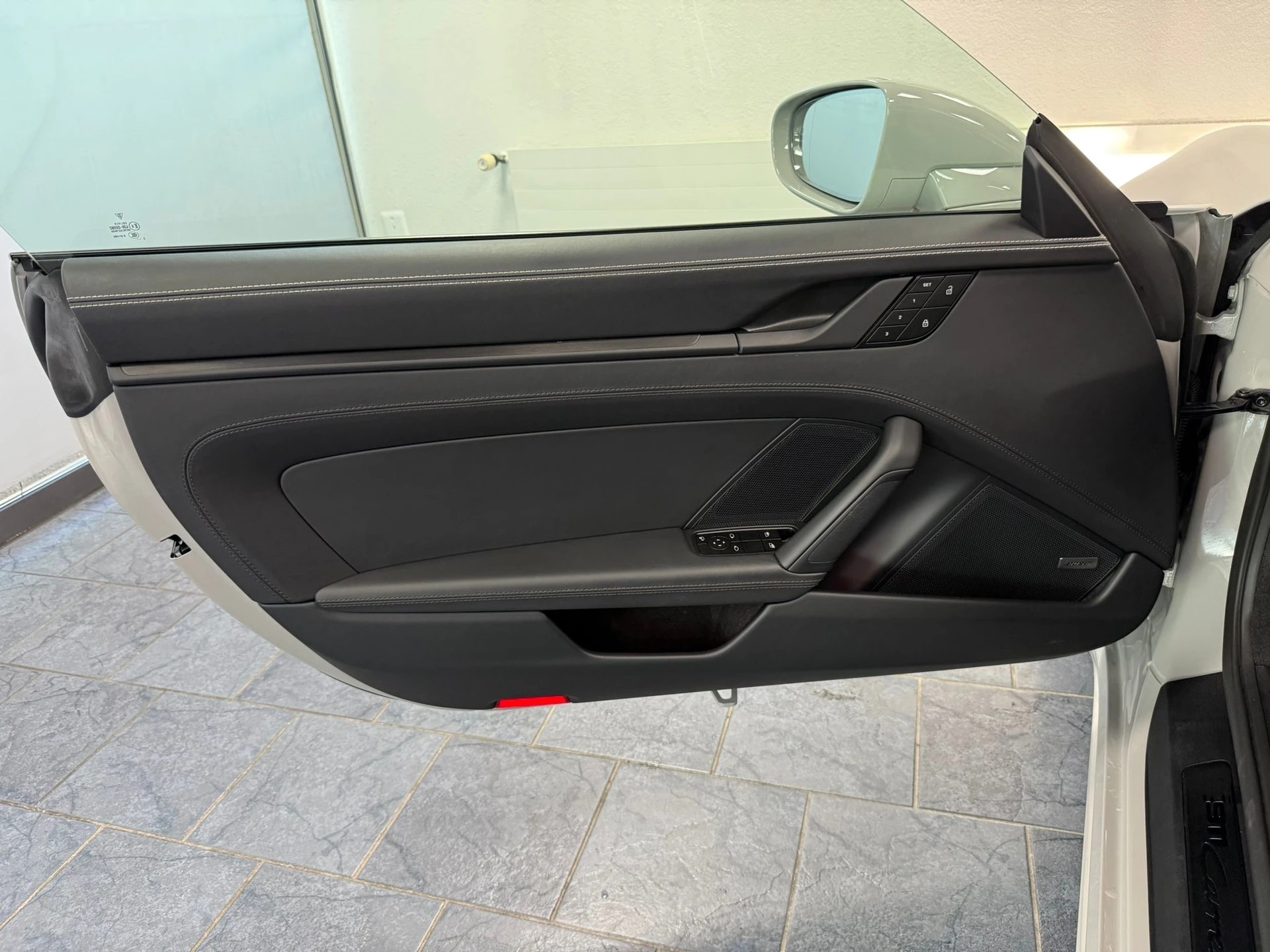 PORSCHE 911 Carrera GTS PDK-image-11