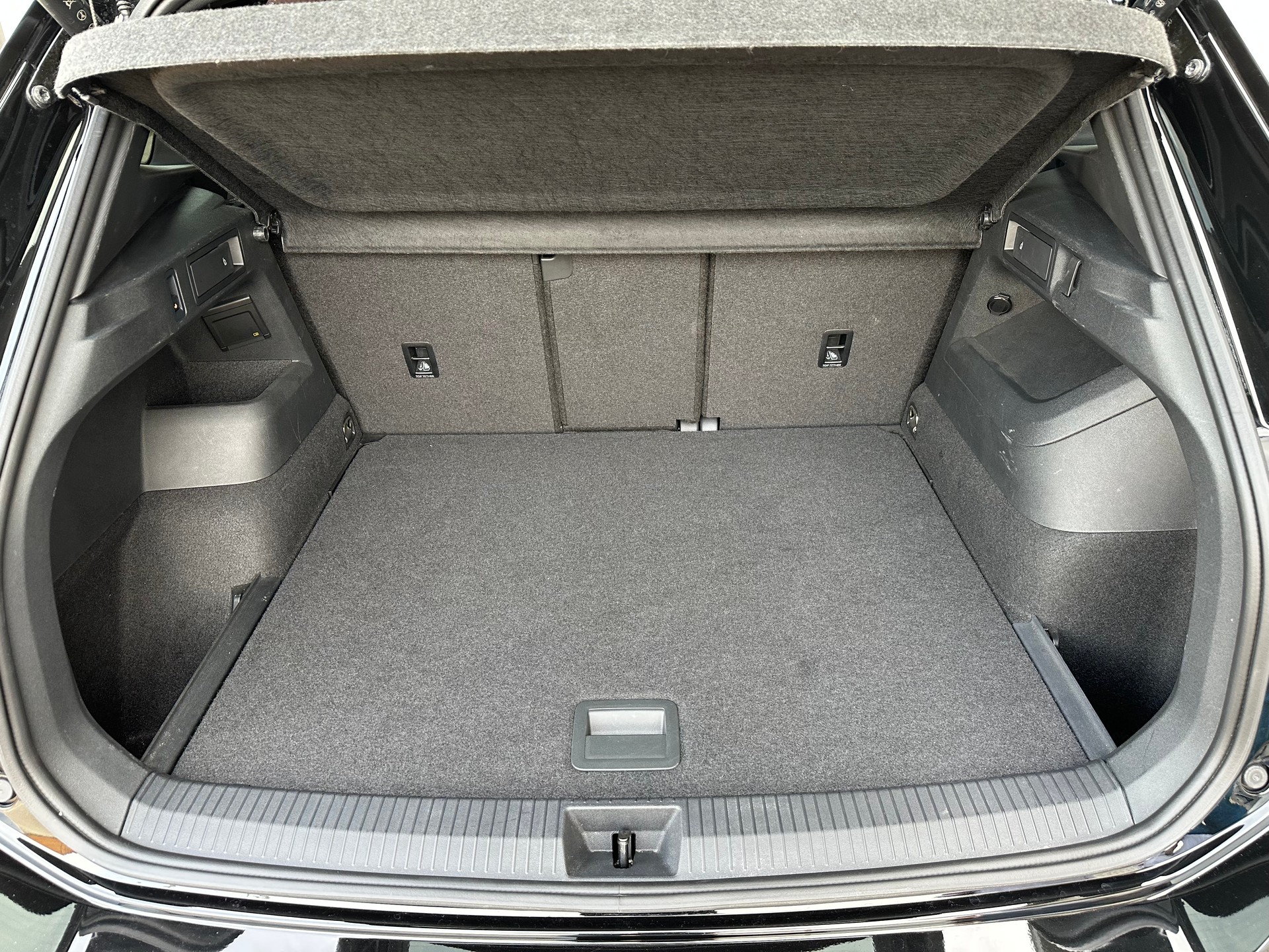 VW Tiguan 2.0 TDI 193PS R-Line Black-Style 4Motion DSG Top-Ausstattung **5Jahre Herstellergarantie**-image-7