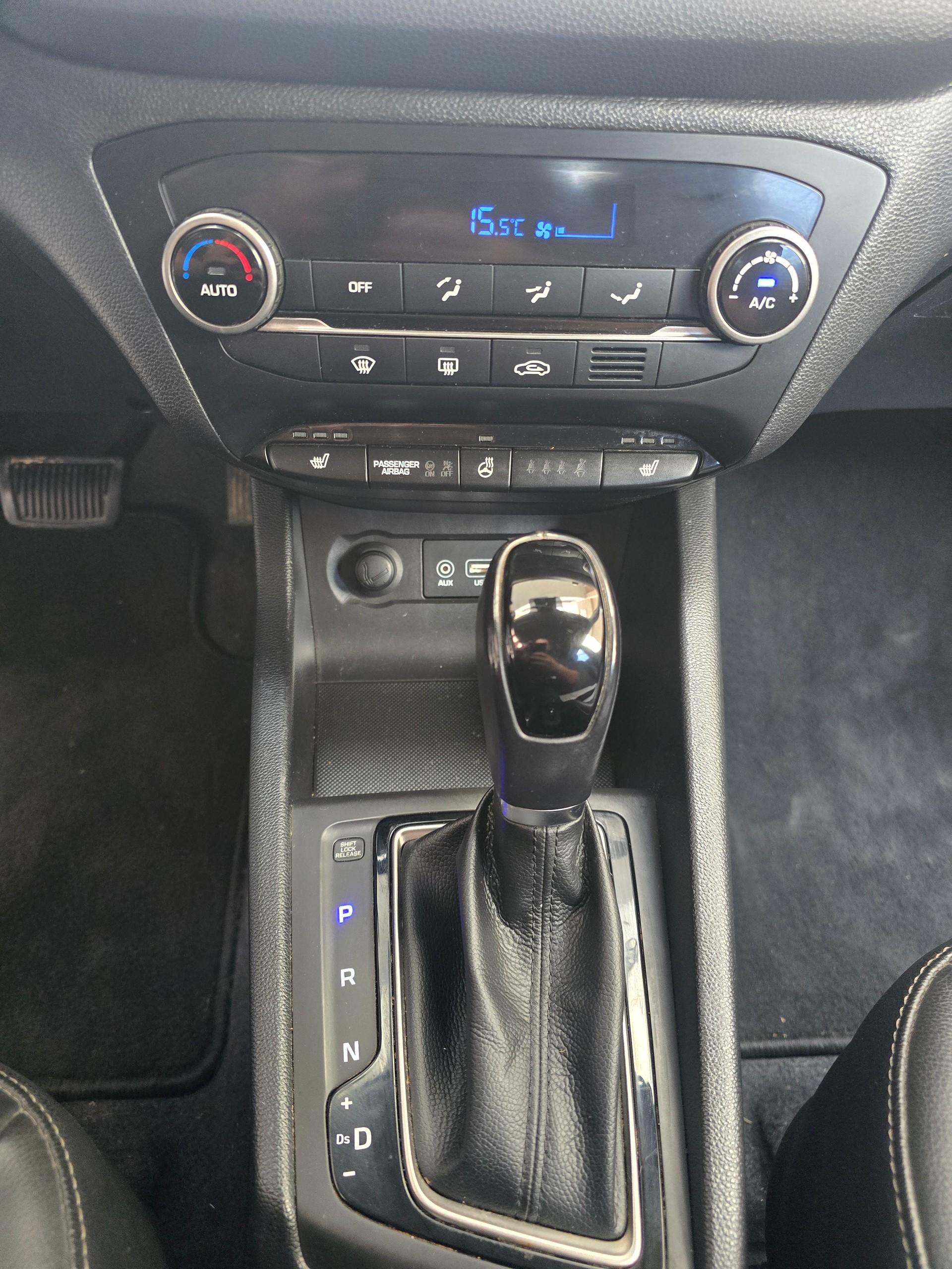 HYUNDAI i20 1.0 T-GDi Amplia DCT-image-7