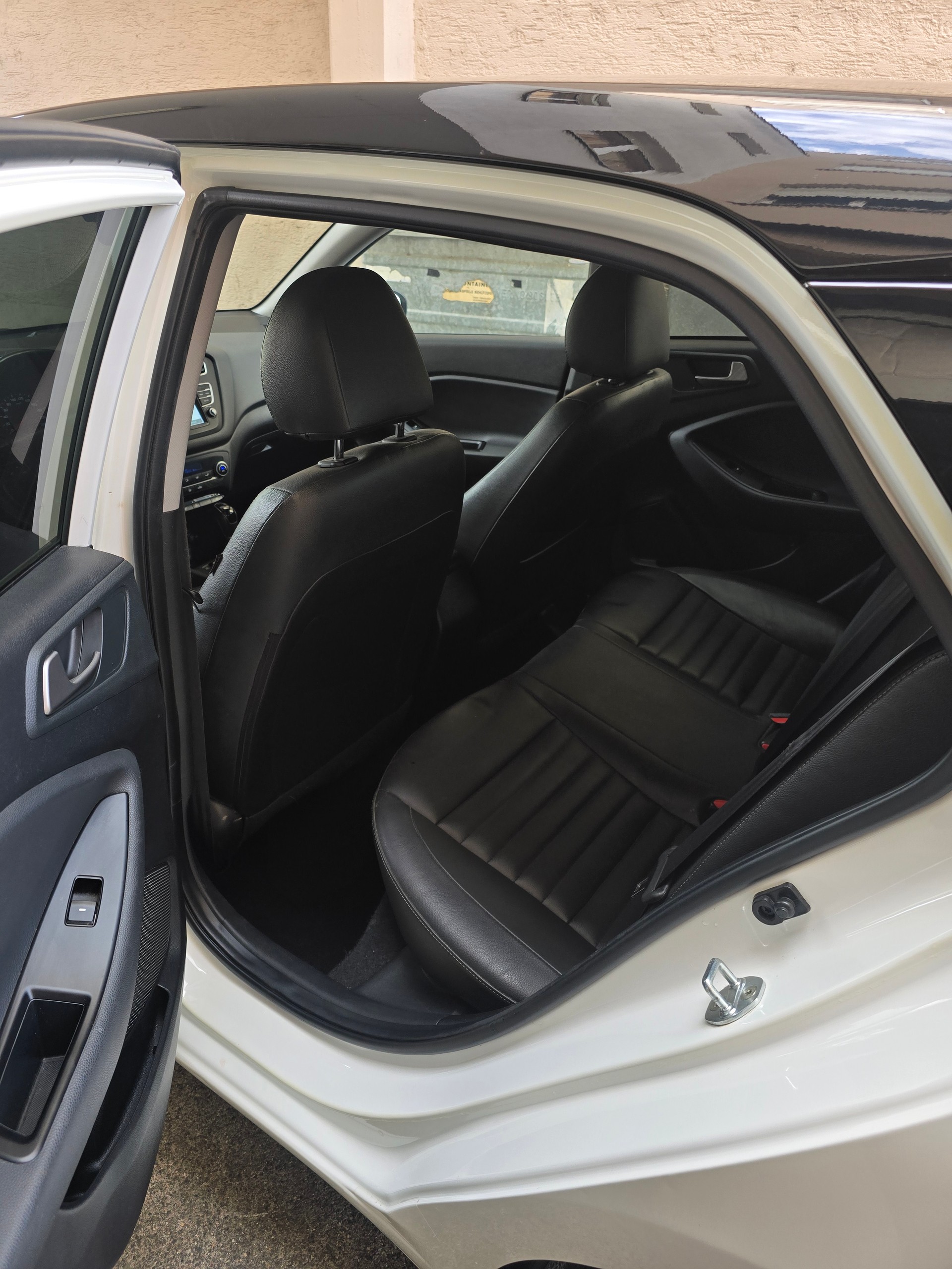 HYUNDAI i20 1.0 T-GDi Amplia DCT-image-10