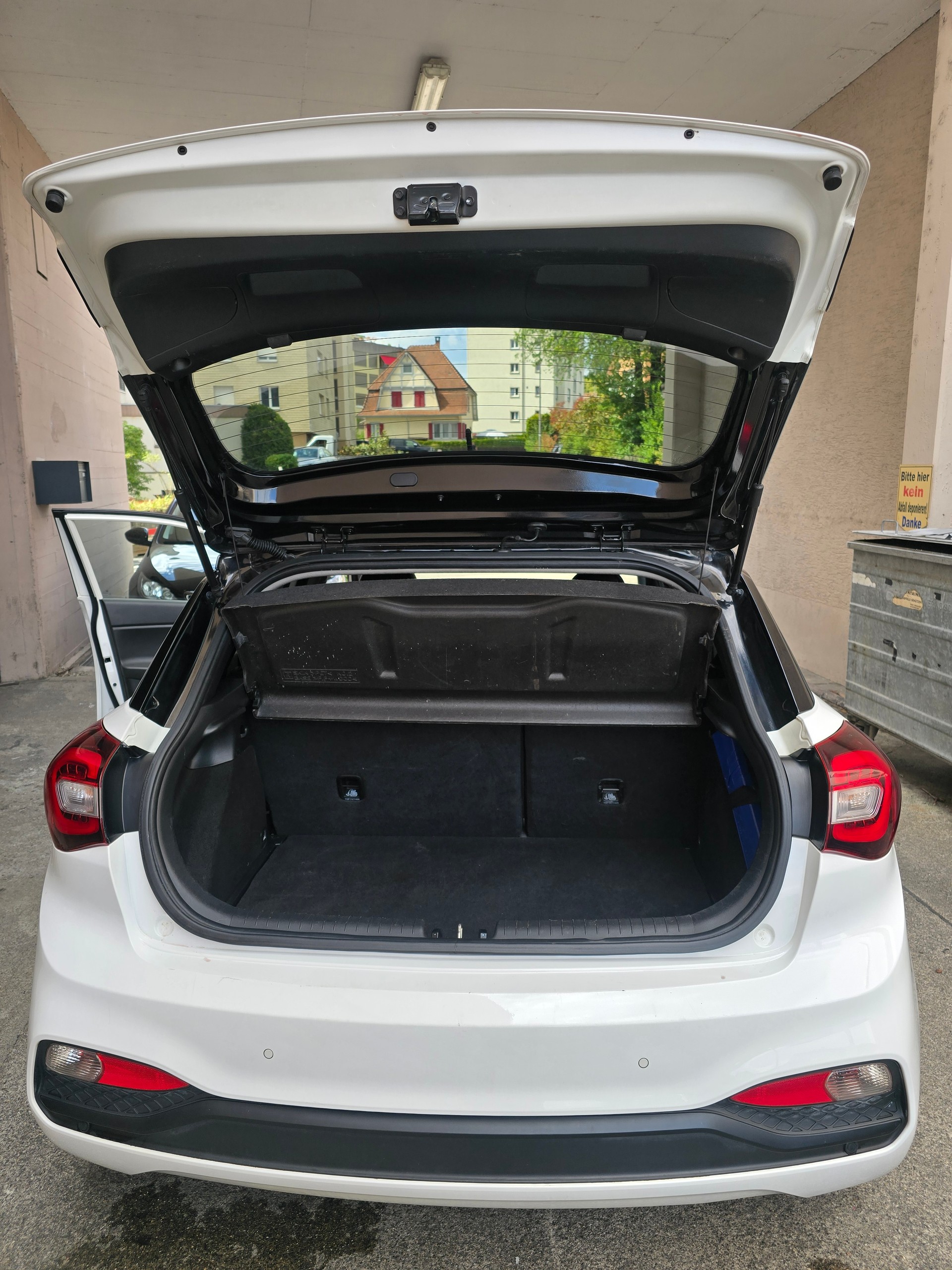 HYUNDAI i20 1.0 T-GDi Amplia DCT-image-14