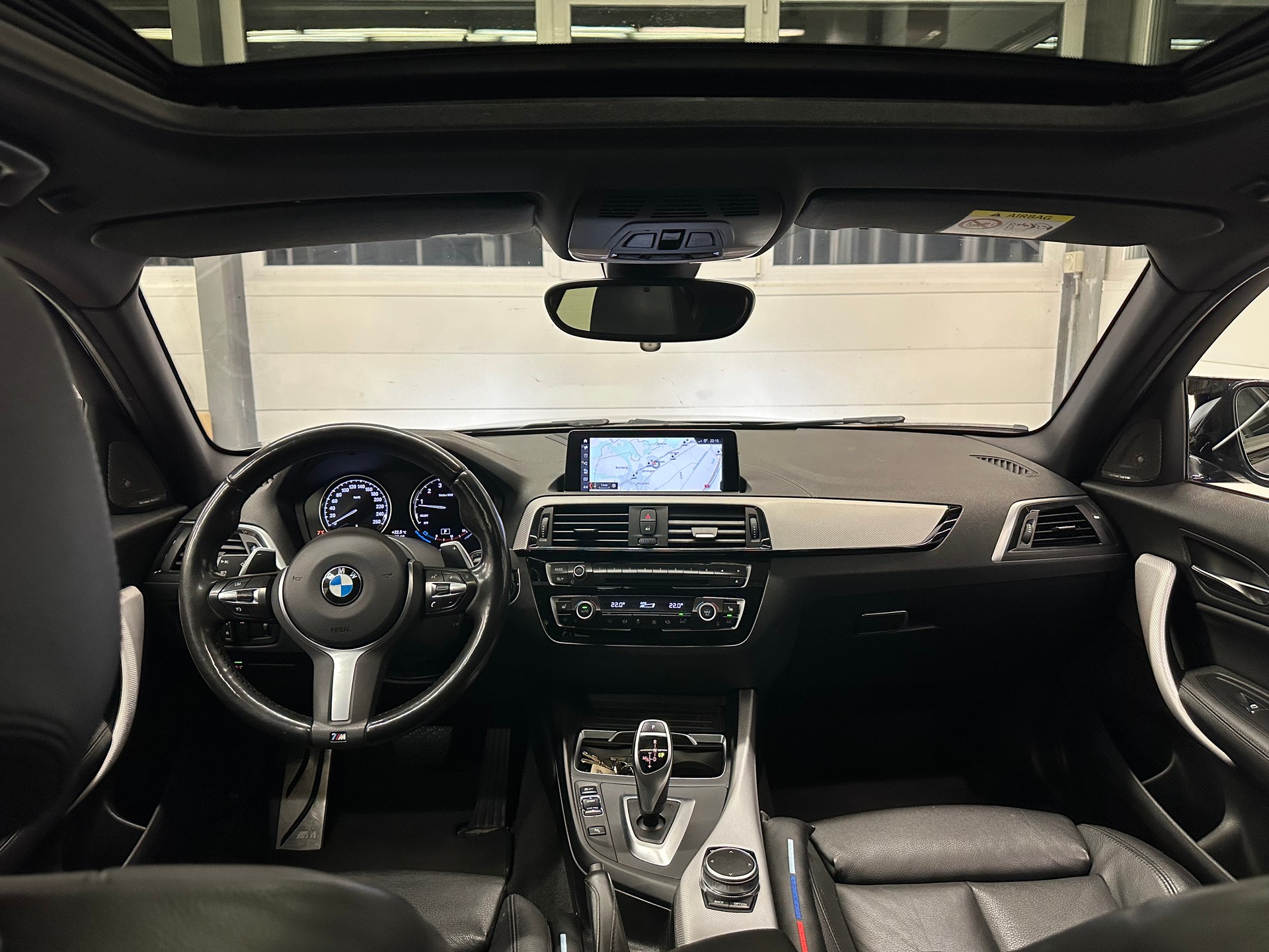 BMW M140i xDrive Steptronic-image-3
