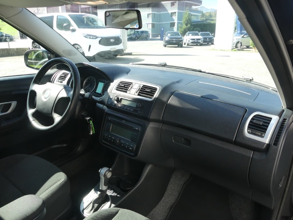 SKODA Fabia 1.6 Classic Tiptronic-image-8