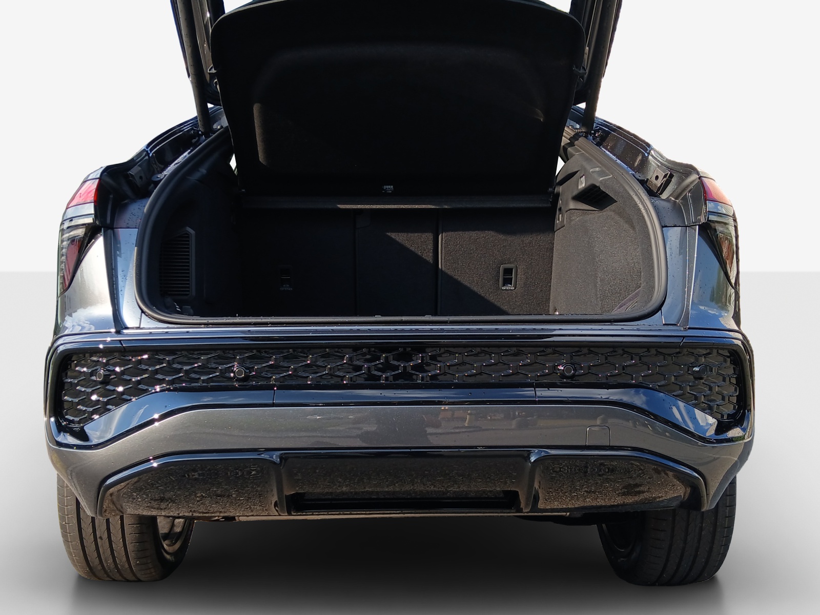 AUDI Q3 Sportback e-hybrid 200 kW S tronig-image-12