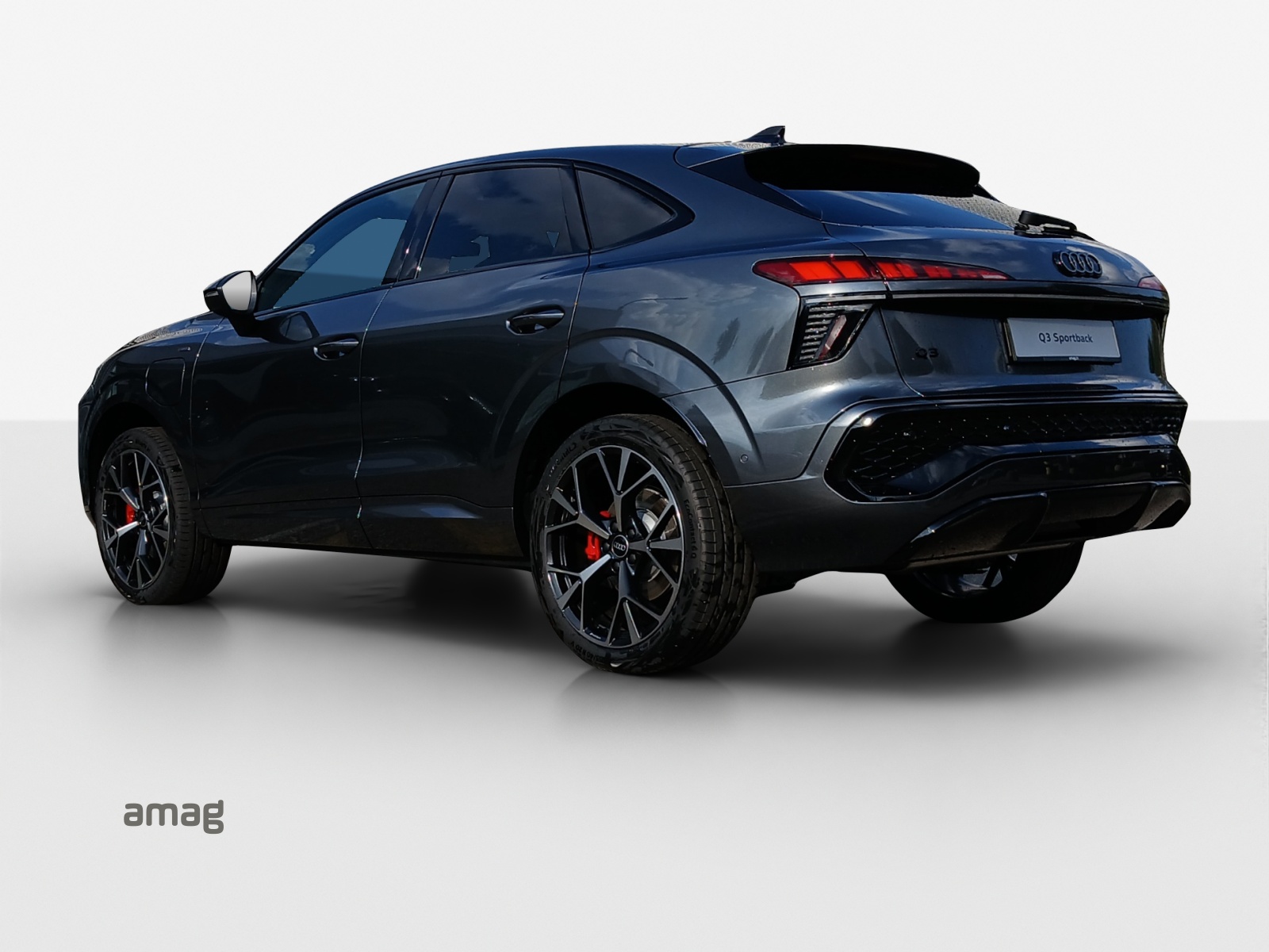 AUDI Q3 Sportback e-hybrid 200 kW S tronig-image-2