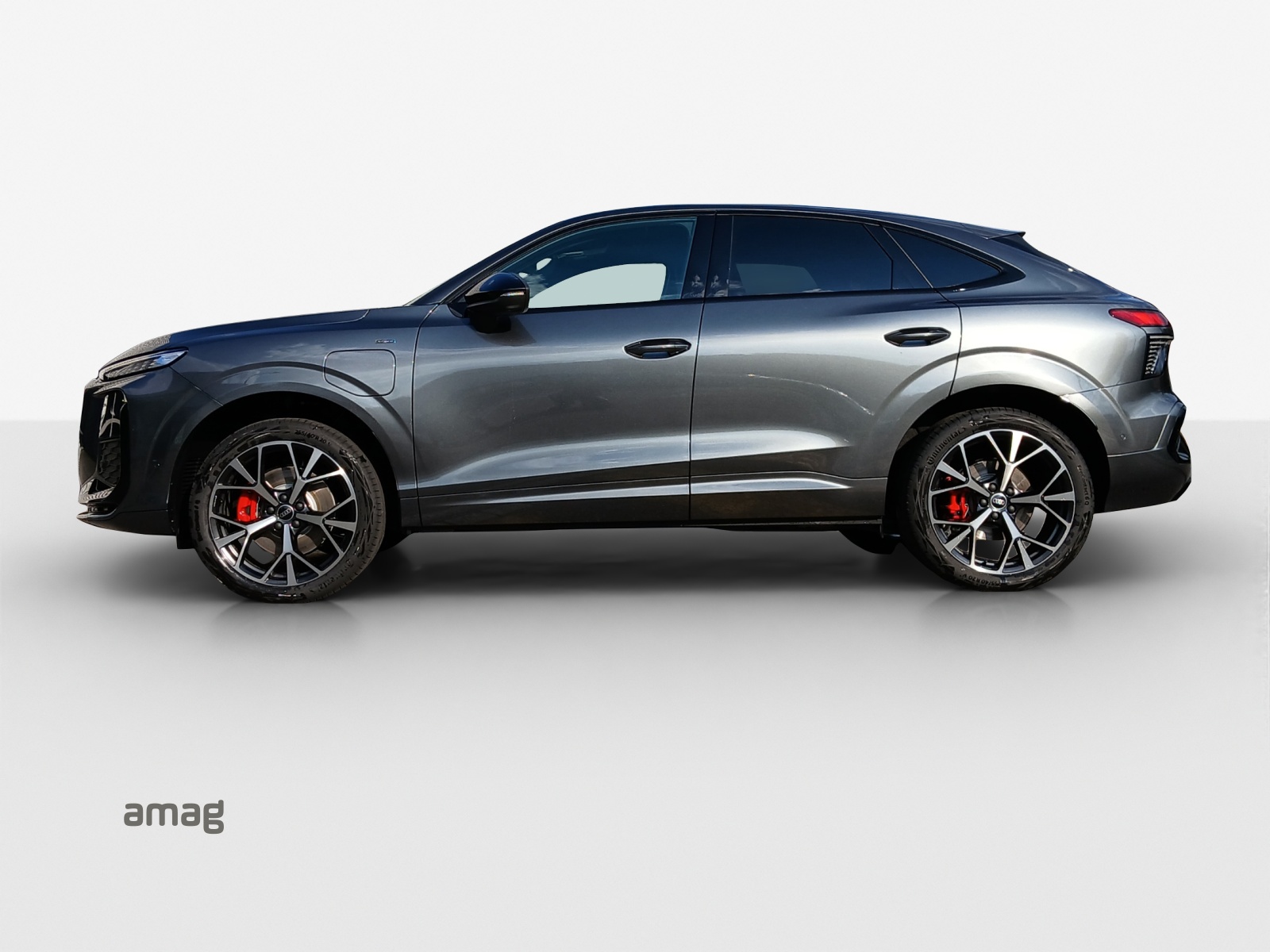 AUDI Q3 Sportback e-hybrid 200 kW S tronig-image-1