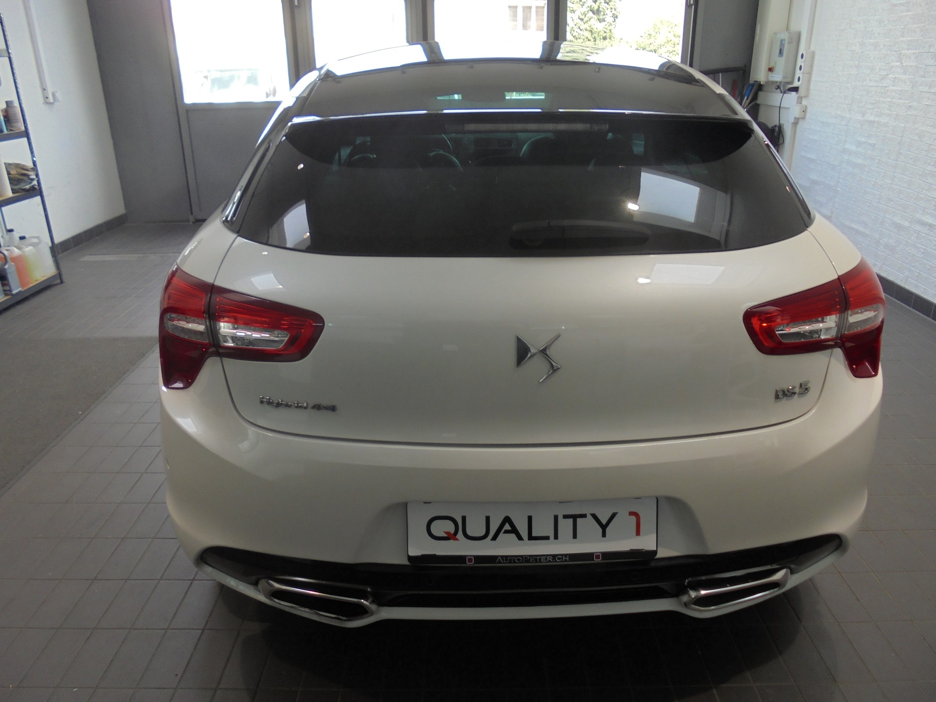 DS AUTOMOBILES DS 5 HYbrid4 200 SO Chic EGS6-image-3