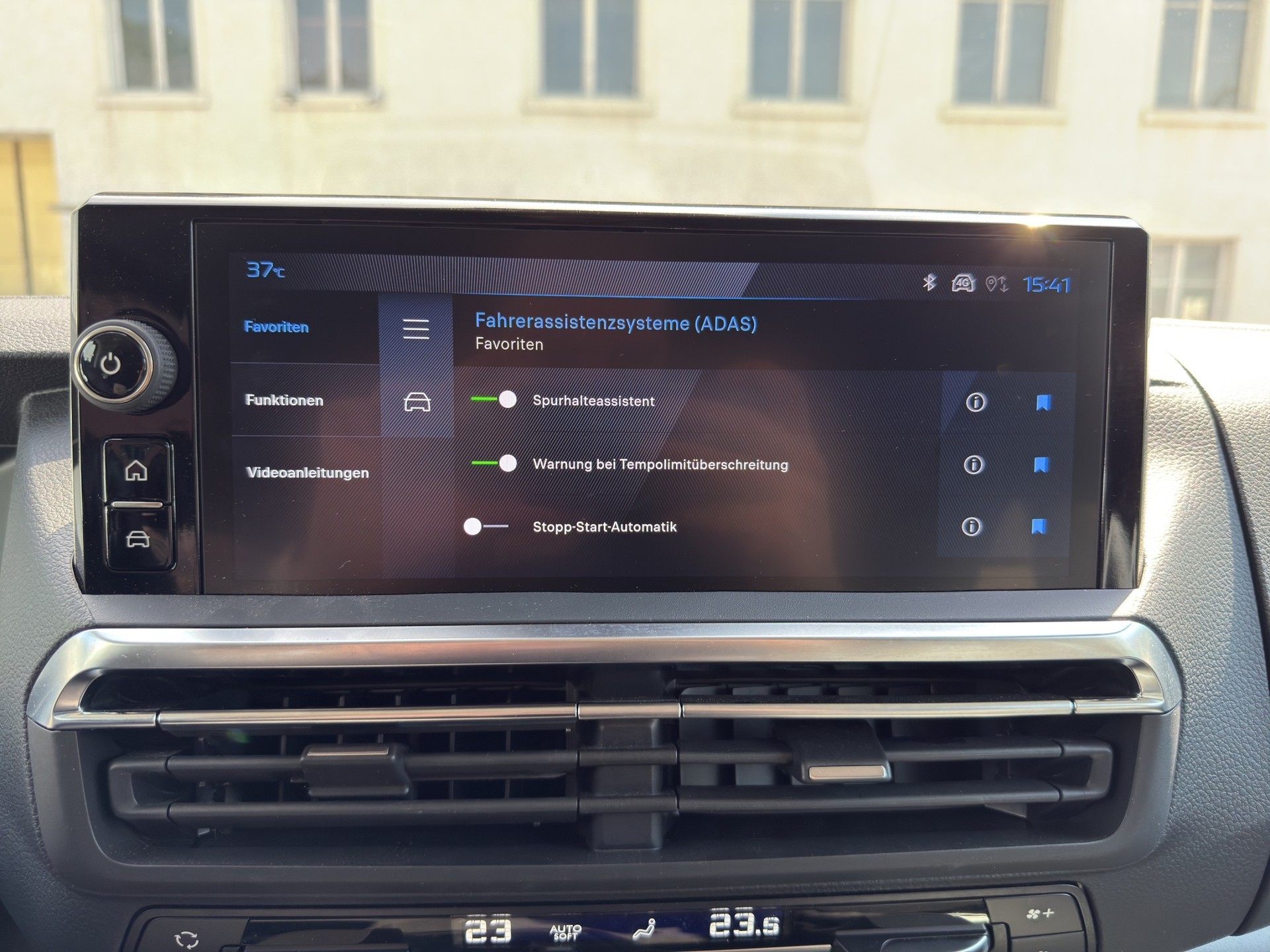 PEUGEOT Traveller 2.2 BlueHDi Business VIP Standard EAT8-image-9