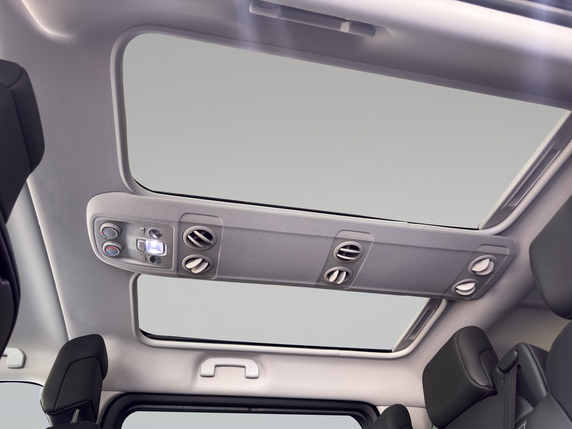 PEUGEOT Traveller 2.2 BlueHDi Business VIP Standard EAT8-image-7