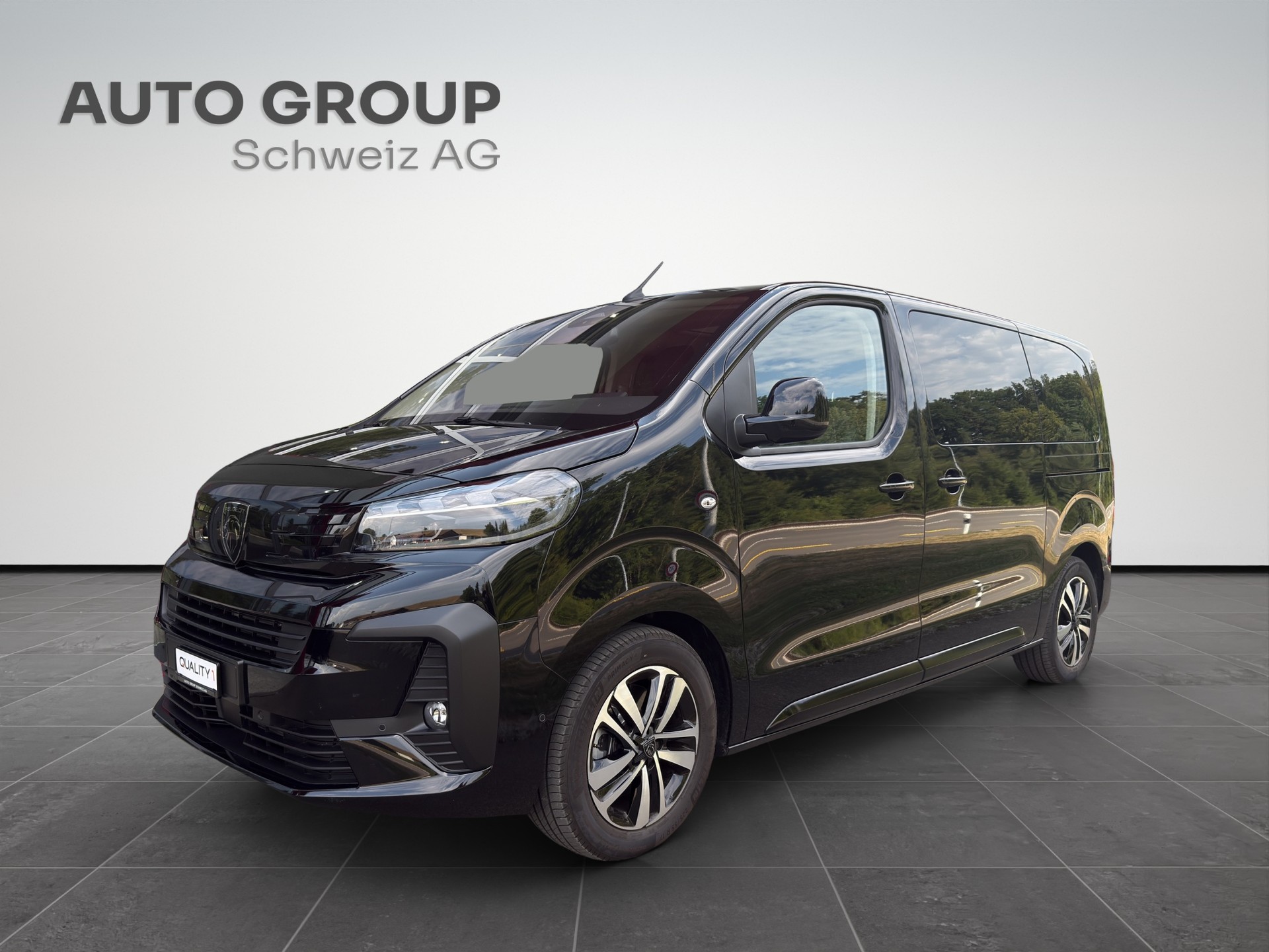 PEUGEOT Traveller 2.2 BlueHDi Business VIP Standard EAT8-image-0