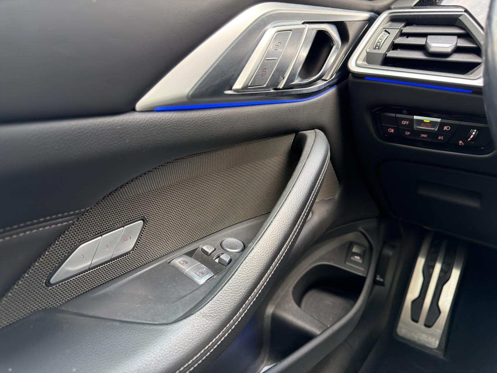 BMW M440i xDrive 48V Coupé M Sport PRO Steptronic (CH)-image-16