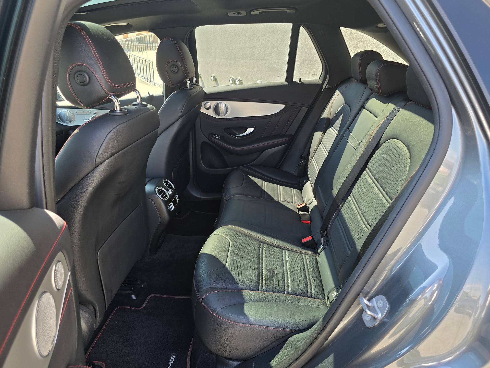 MERCEDES-BENZ GLC 43 AMG 4Matic 9G-Tronic-image-11
