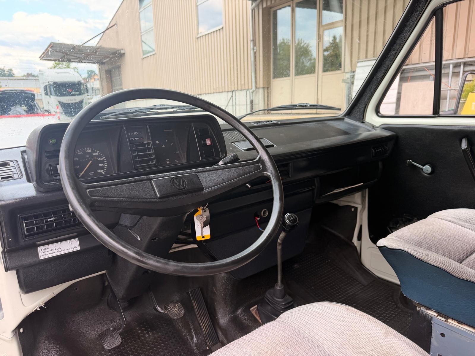 VW T2 2.1 benzin 90000km-image-11