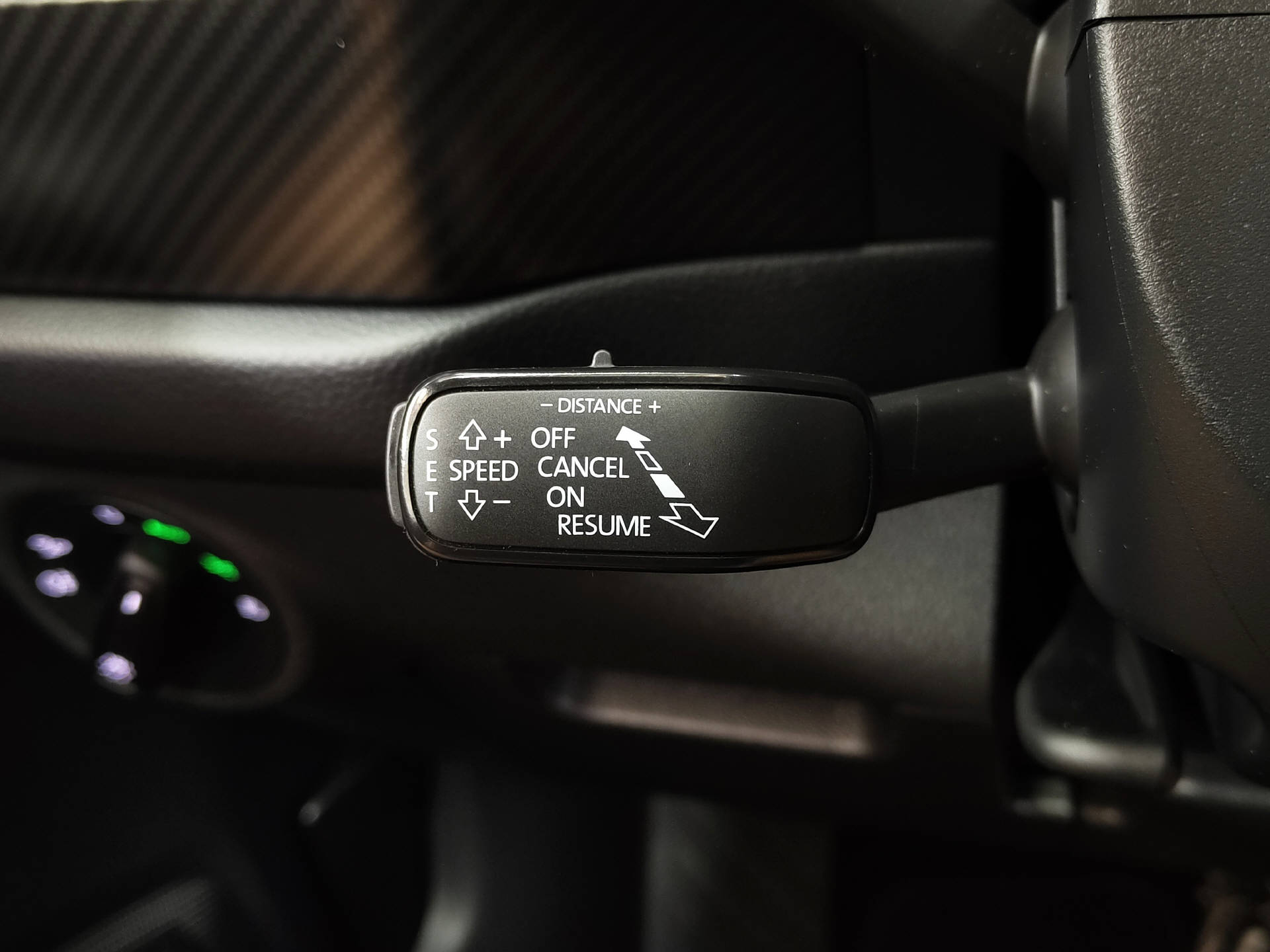 SKODA Kodiaq 2.0 TDI SportLine 4x4 DSG-image-13
