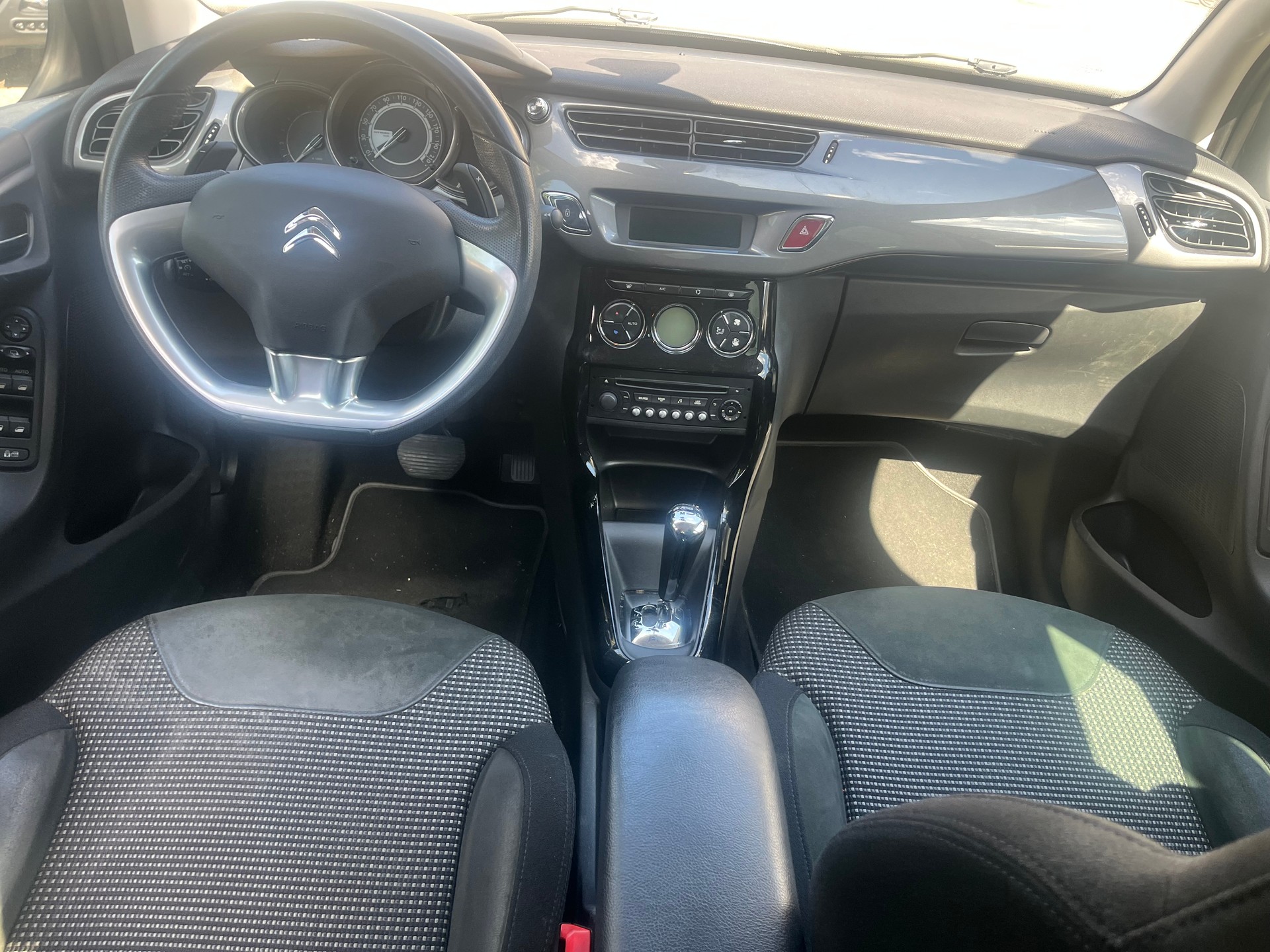 CITROEN C3 1.2i Séduction ETG5-image-7