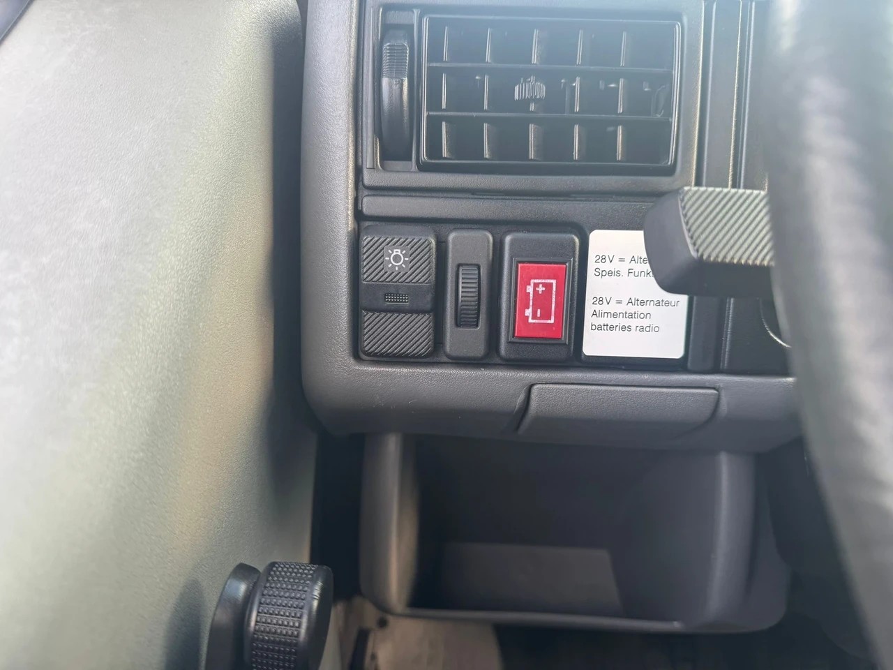 VW T4 Caravelle 2.5 GL syncro **4x4**Diffsperre hinten**-image-14