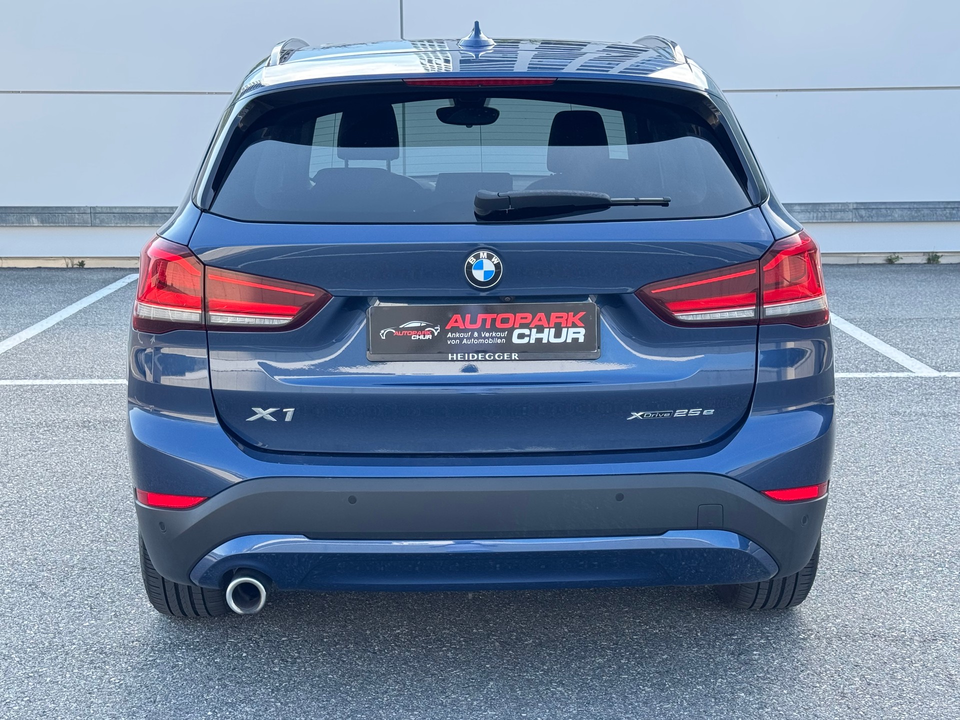 BMW X1 xDrive 25e Sport Line Steptronic-image-3