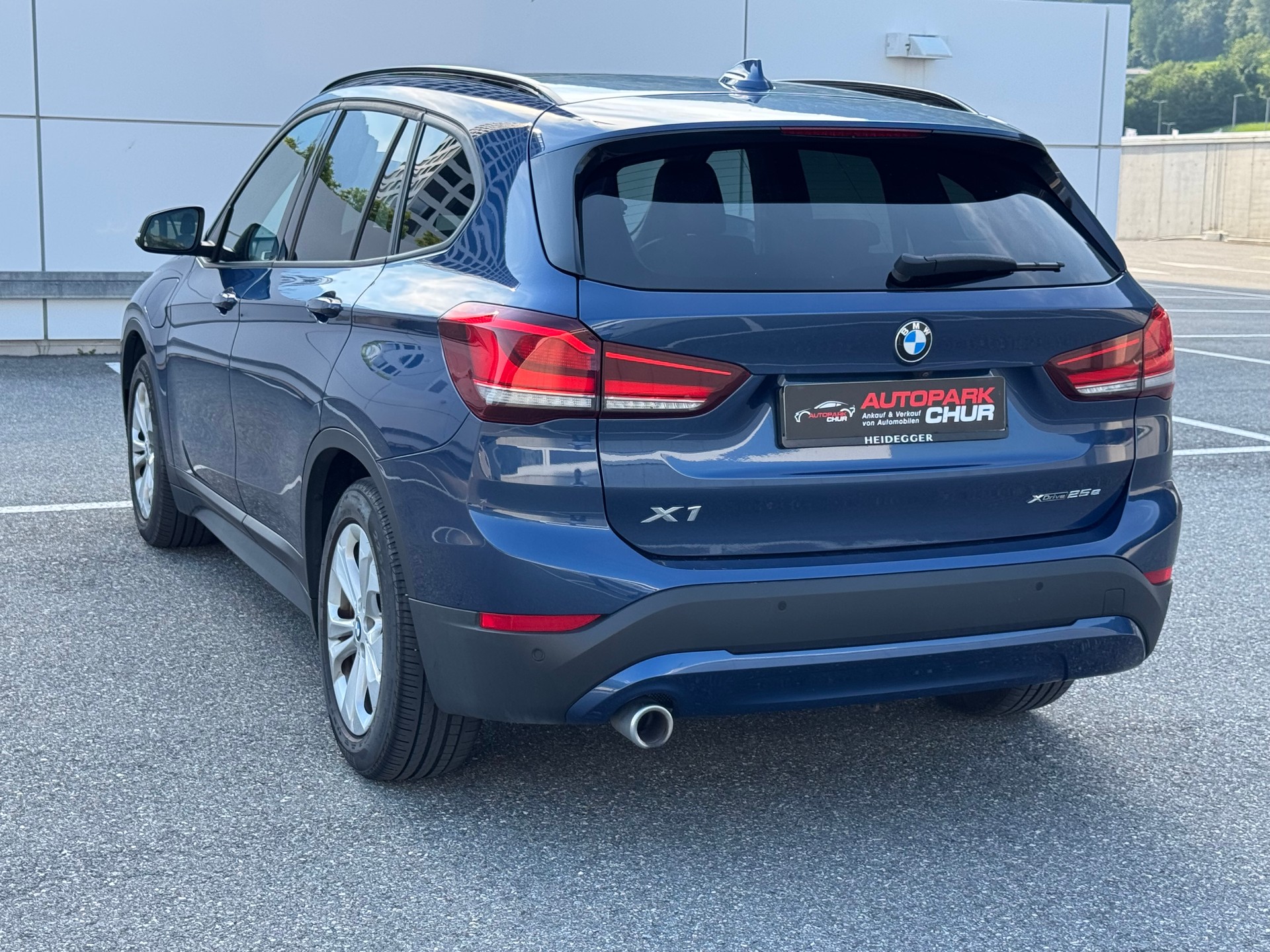 BMW X1 xDrive 25e Sport Line Steptronic-image-2