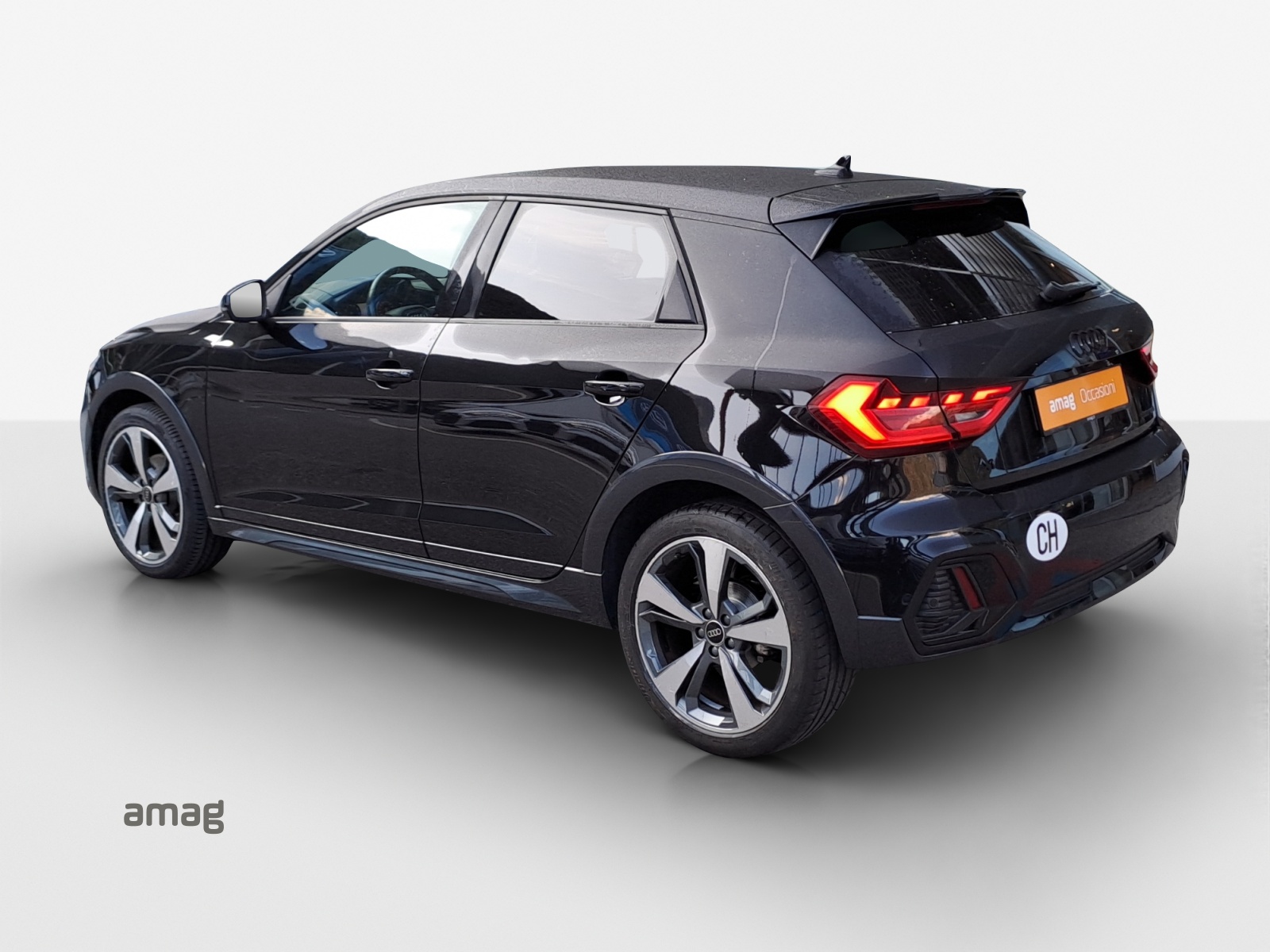 AUDI A1 allstreet 30 TFSI Attraction S-tronic-image-2