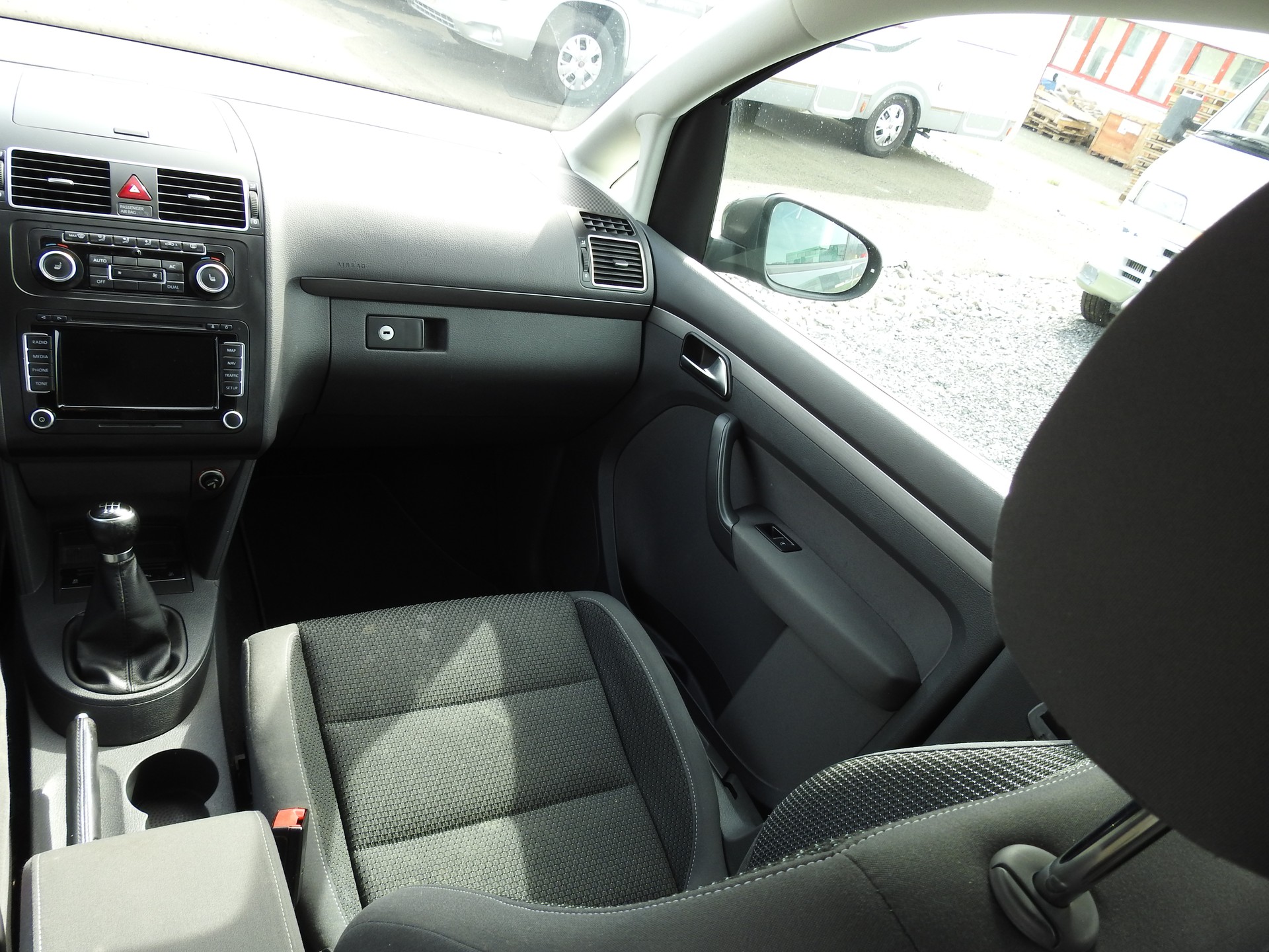 VW Touran 1.4 TSI Comfortline-image-19