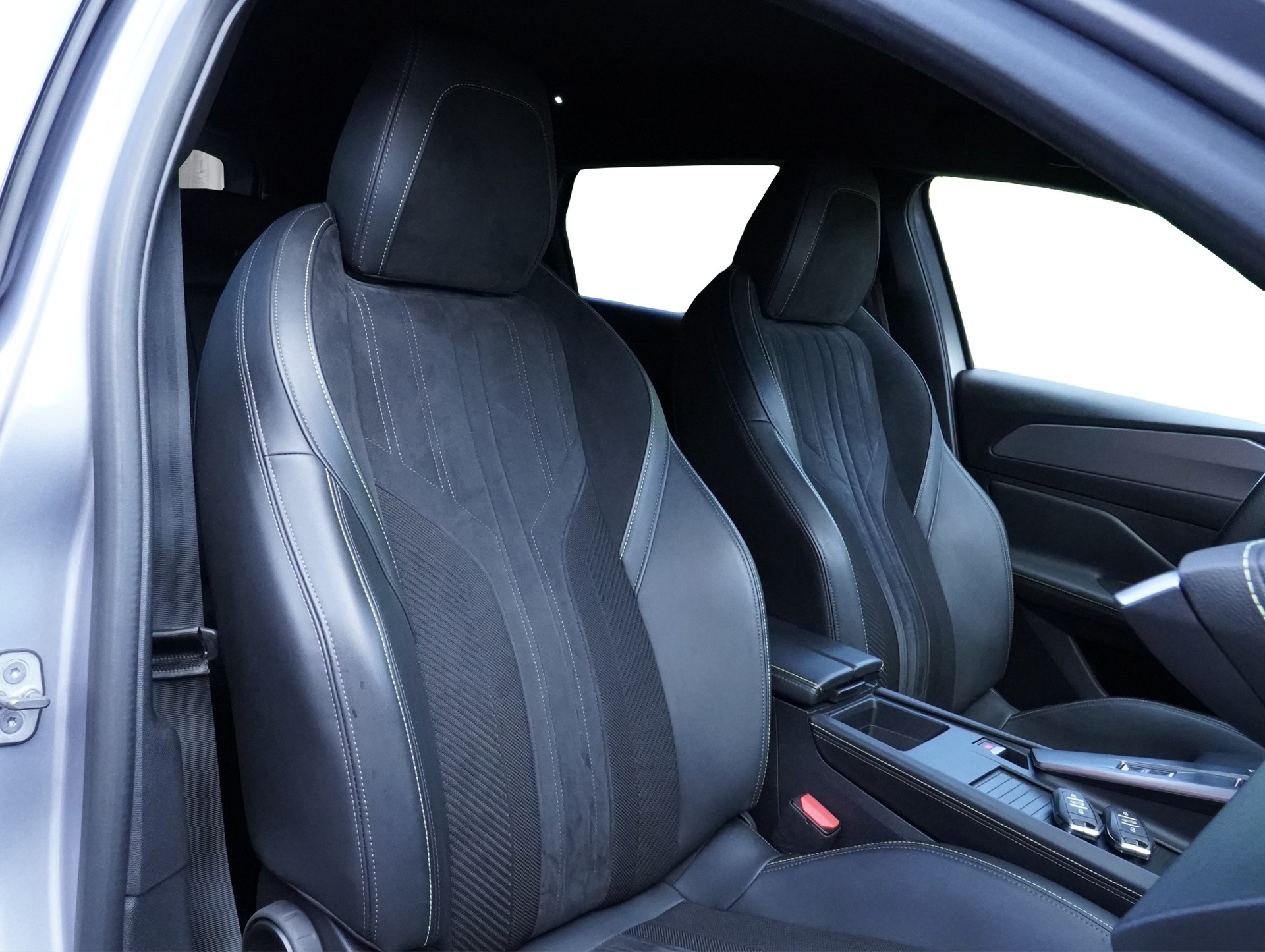 PEUGEOT 308 SW PHEV 180 GT e-EAT8 *CH Fahrzeug*-image-14