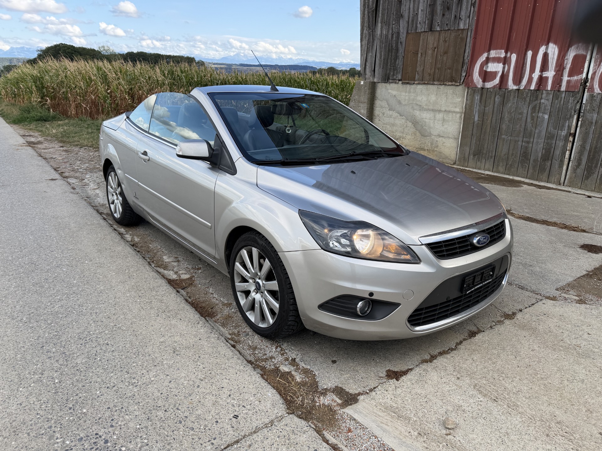 FORD Focus CC 2.0i Titanium Automatic-image-1