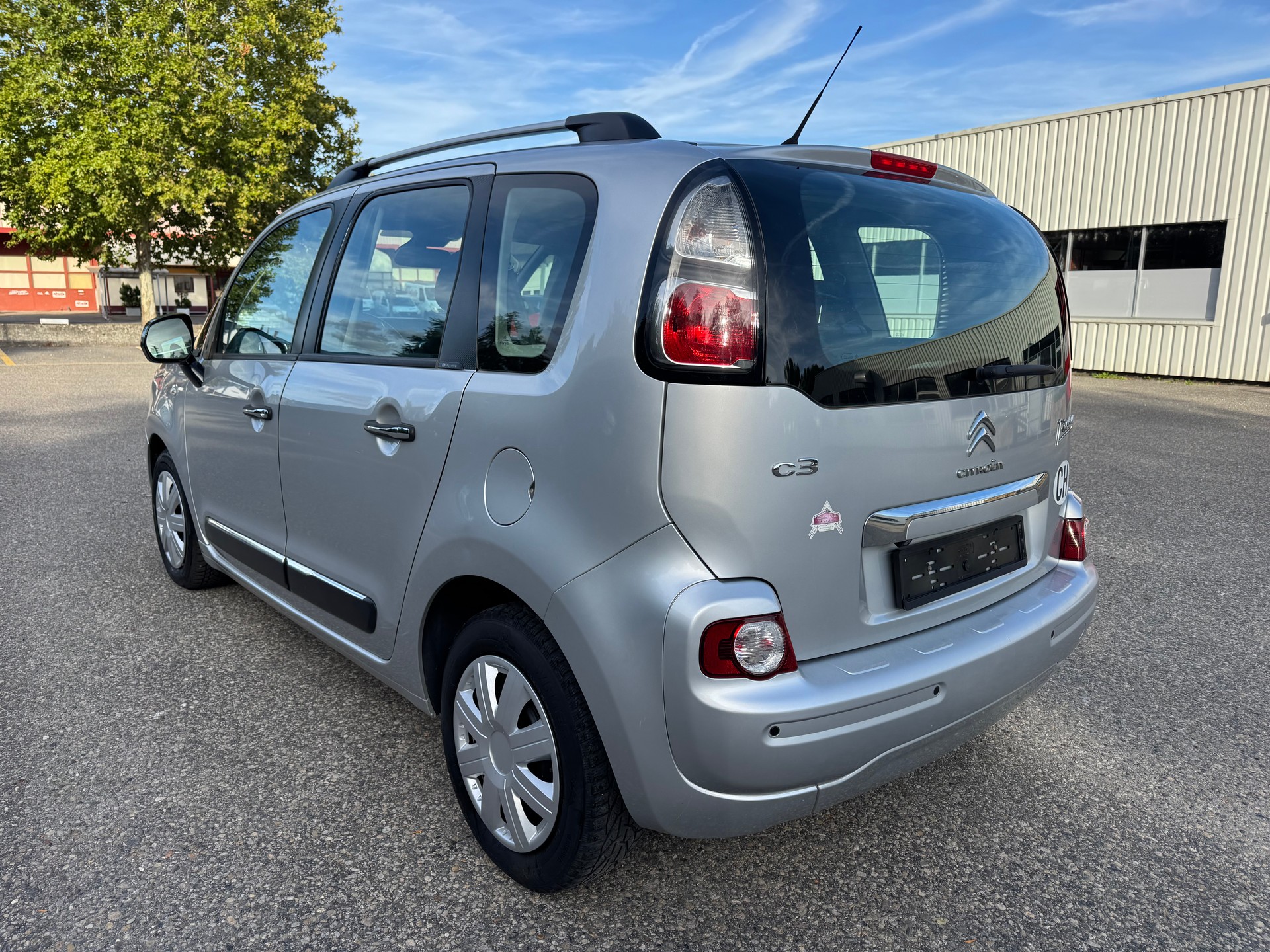 CITROEN C3 Picasso 1.6i 16V Exclusive-image-5
