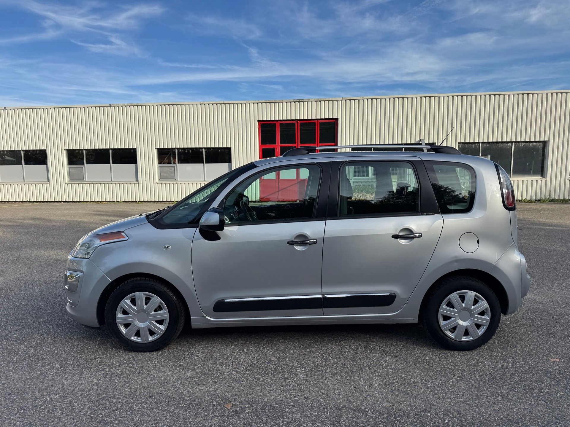 CITROEN C3 Picasso 1.6i 16V Exclusive-image-2