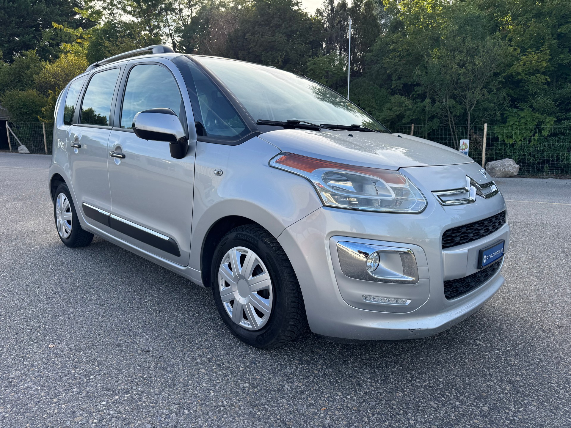 CITROEN C3 Picasso 1.6i 16V Exclusive-image-3