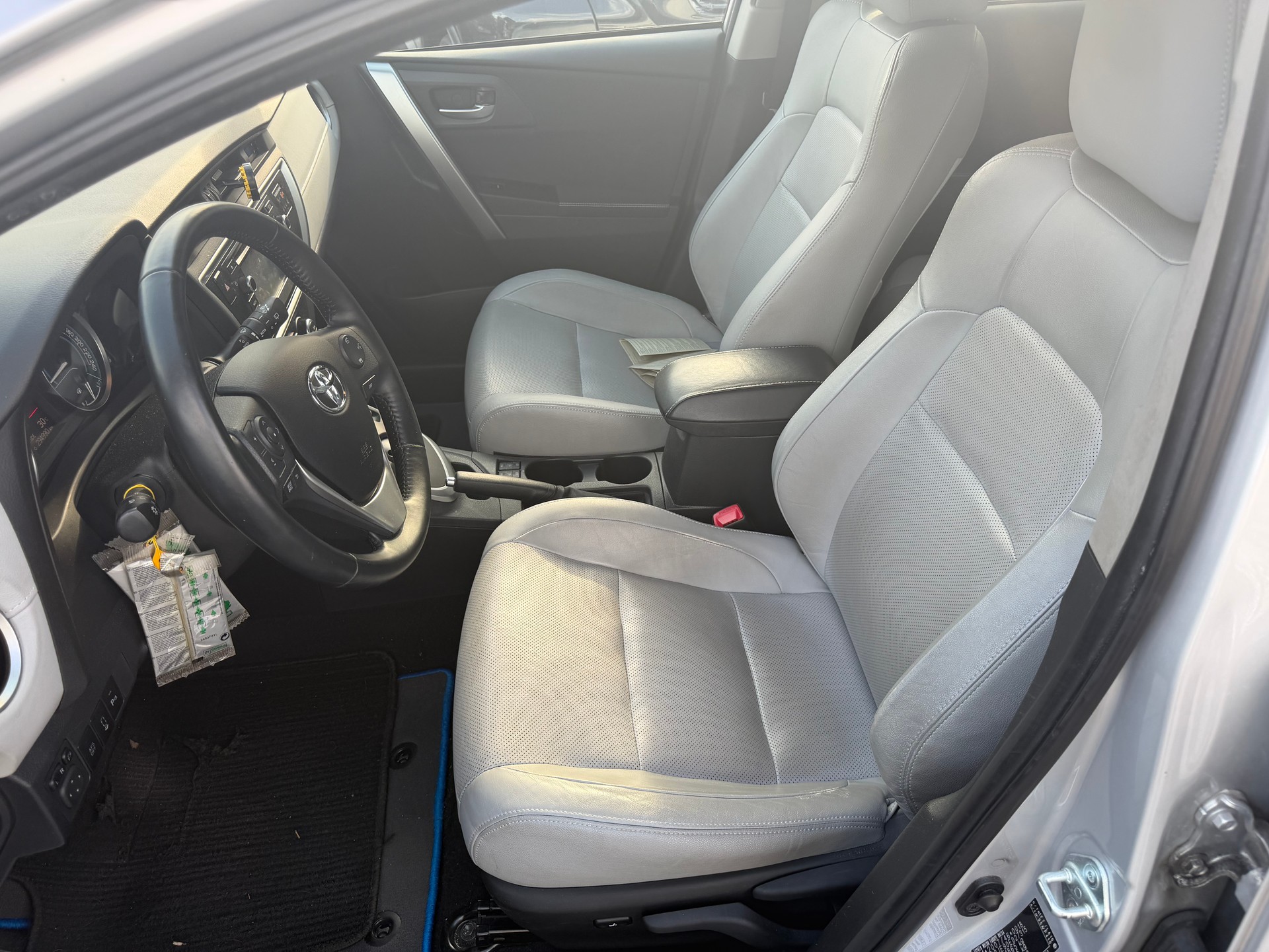 TOYOTA Auris Touring Sports 1.8 16V HSD Linea Sol-image-7