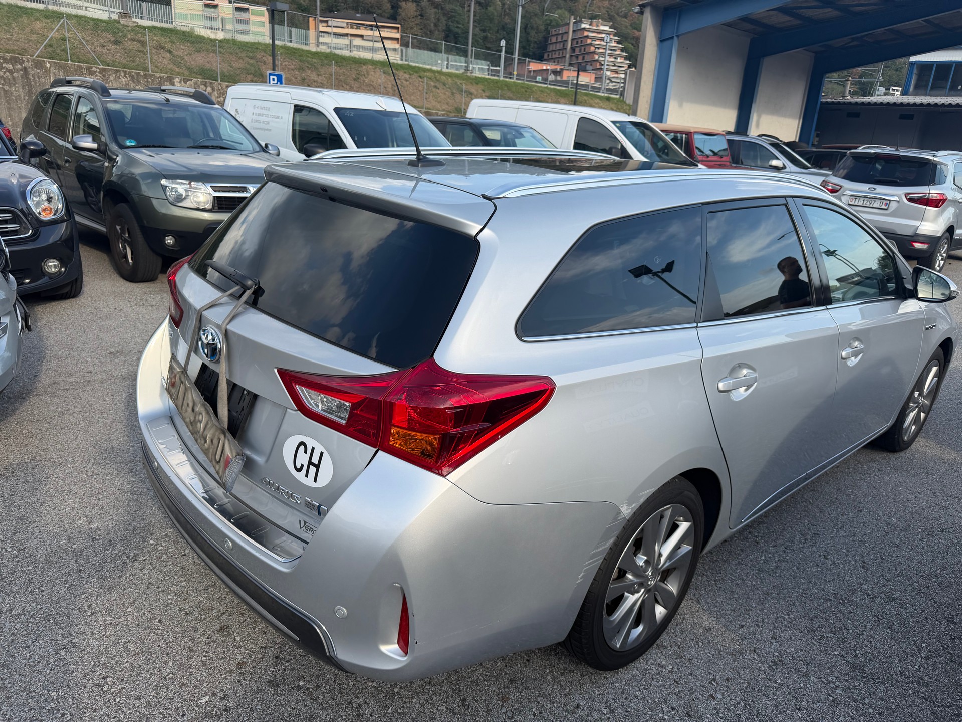 TOYOTA Auris Touring Sports 1.8 16V HSD Linea Sol-image-3