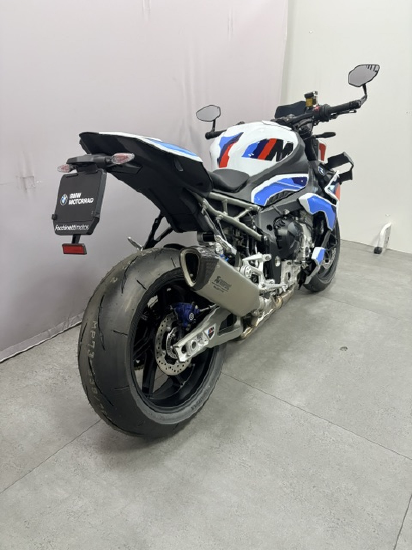 BMW M 1000 R ***Leasing 249chf par mois / 5000kms/an taux 3.9%-showroom-element-2