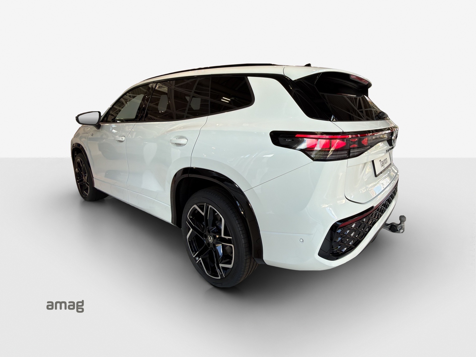 VW Tayron 1.5 TSI evo2 eHybrid R-Line DSG-image-2