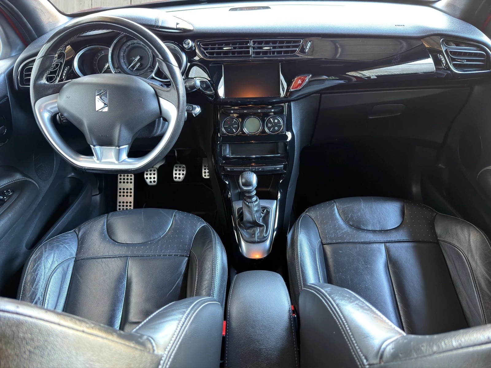 DS AUTOMOBILES DS 3 1.2 PureTech Sport Chic-image-8