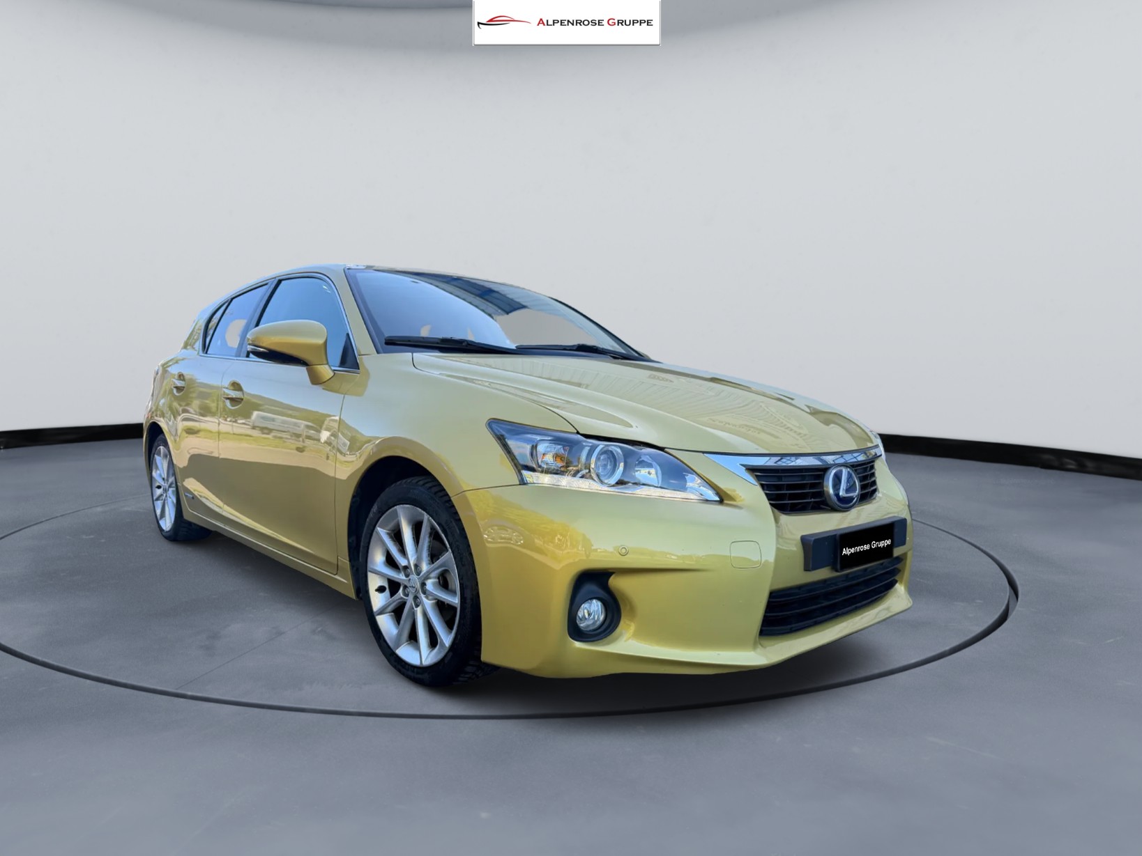 LEXUS CT 200h 1.8 excellence CVT-image-0