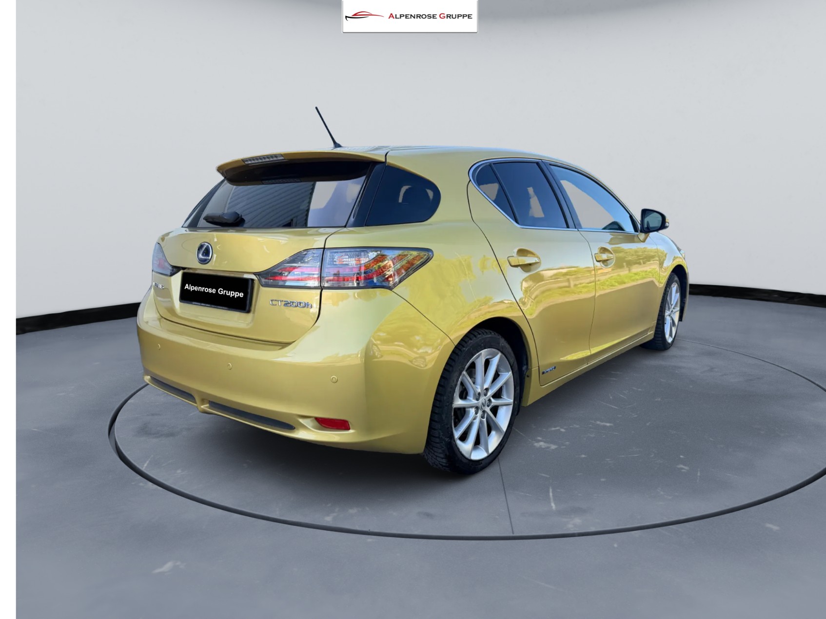 LEXUS CT 200h 1.8 excellence CVT-image-5