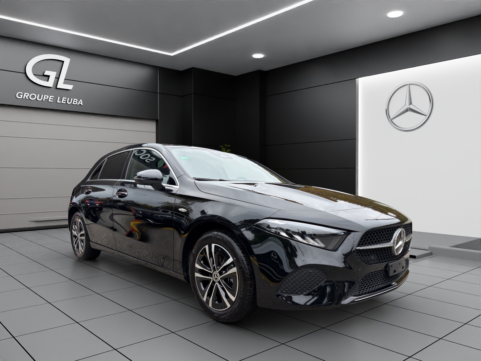 MERCEDES-BENZ A 250 e EQ Star 8G-DCT-image-0
