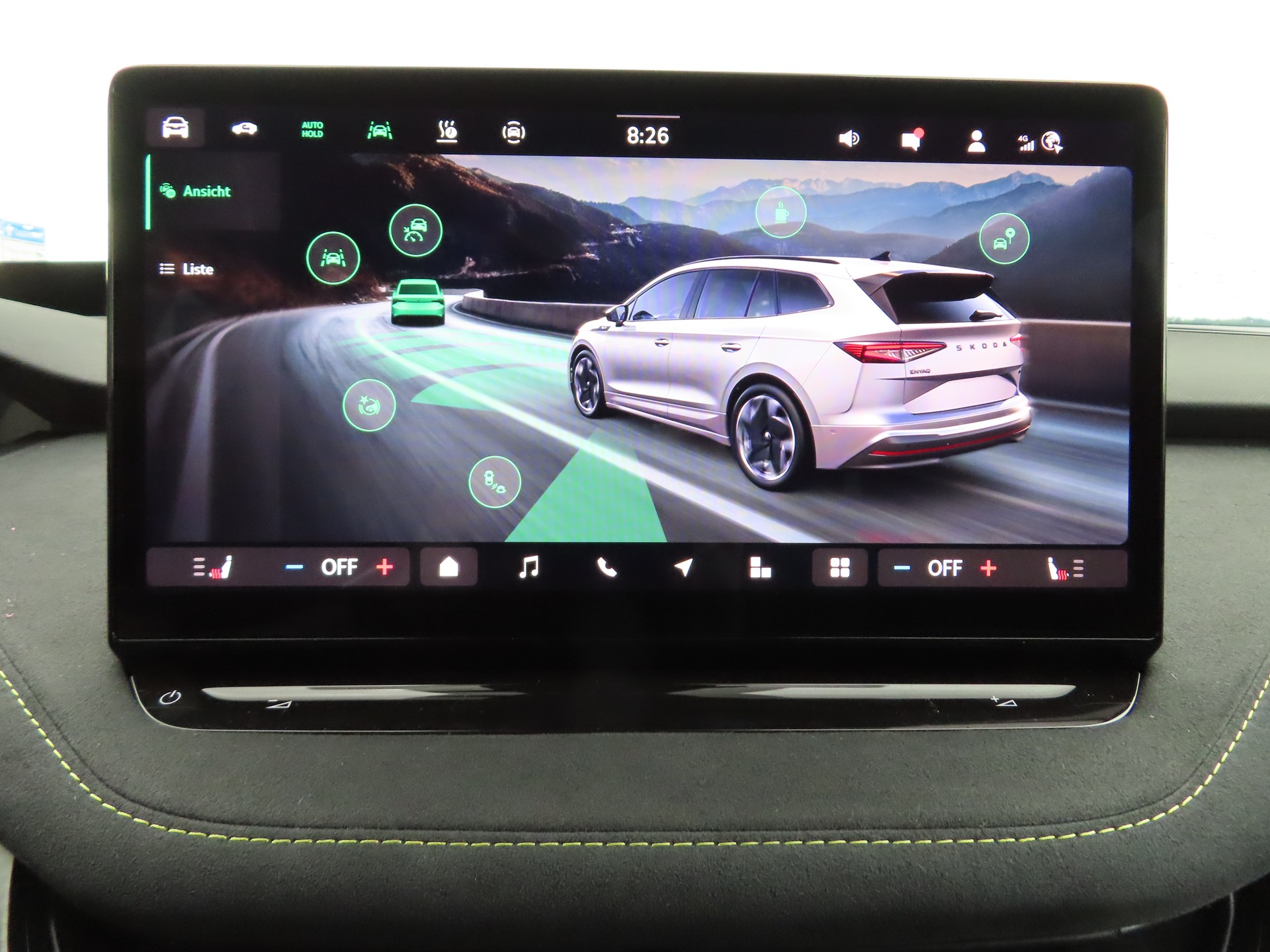 SKODA Enyaq 4x4 RS-image-10