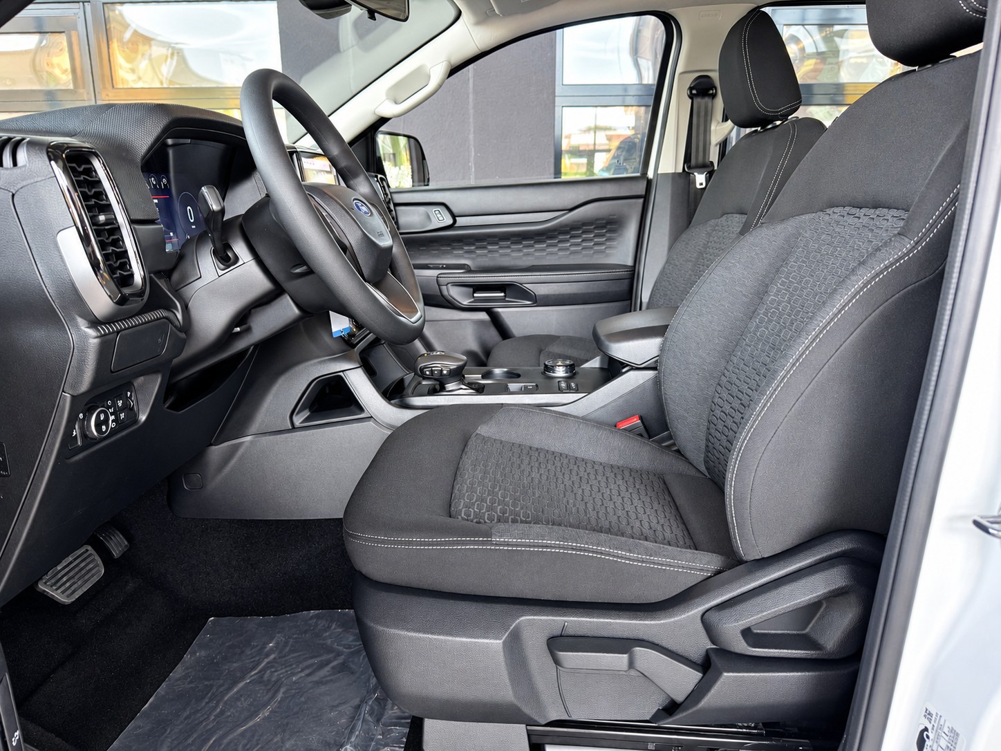 FORD Ranger XLT 2.3 Eco Boost e-4WD Automat-image-6