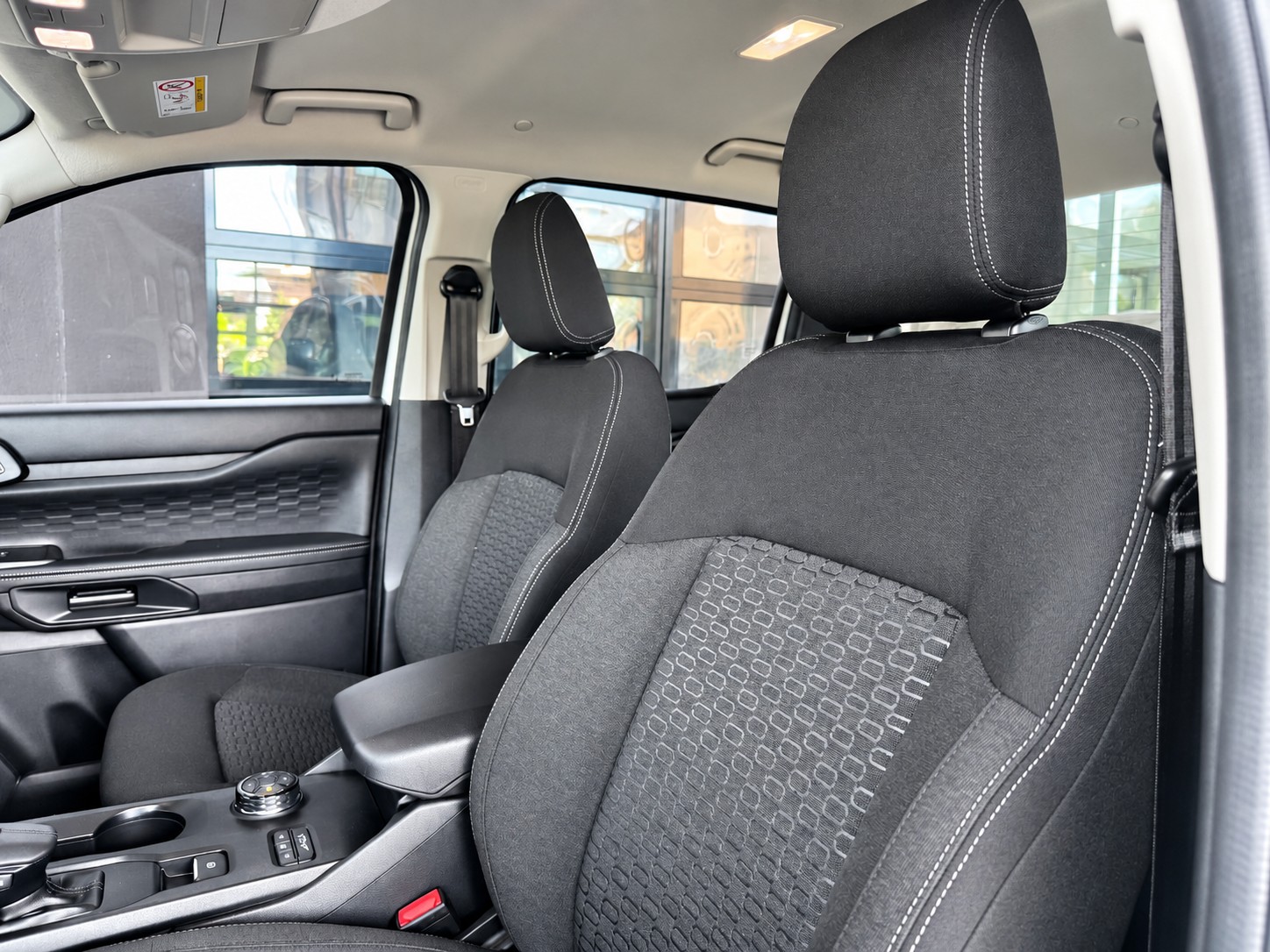 FORD Ranger XLT 2.3 Eco Boost e-4WD Automat-image-11