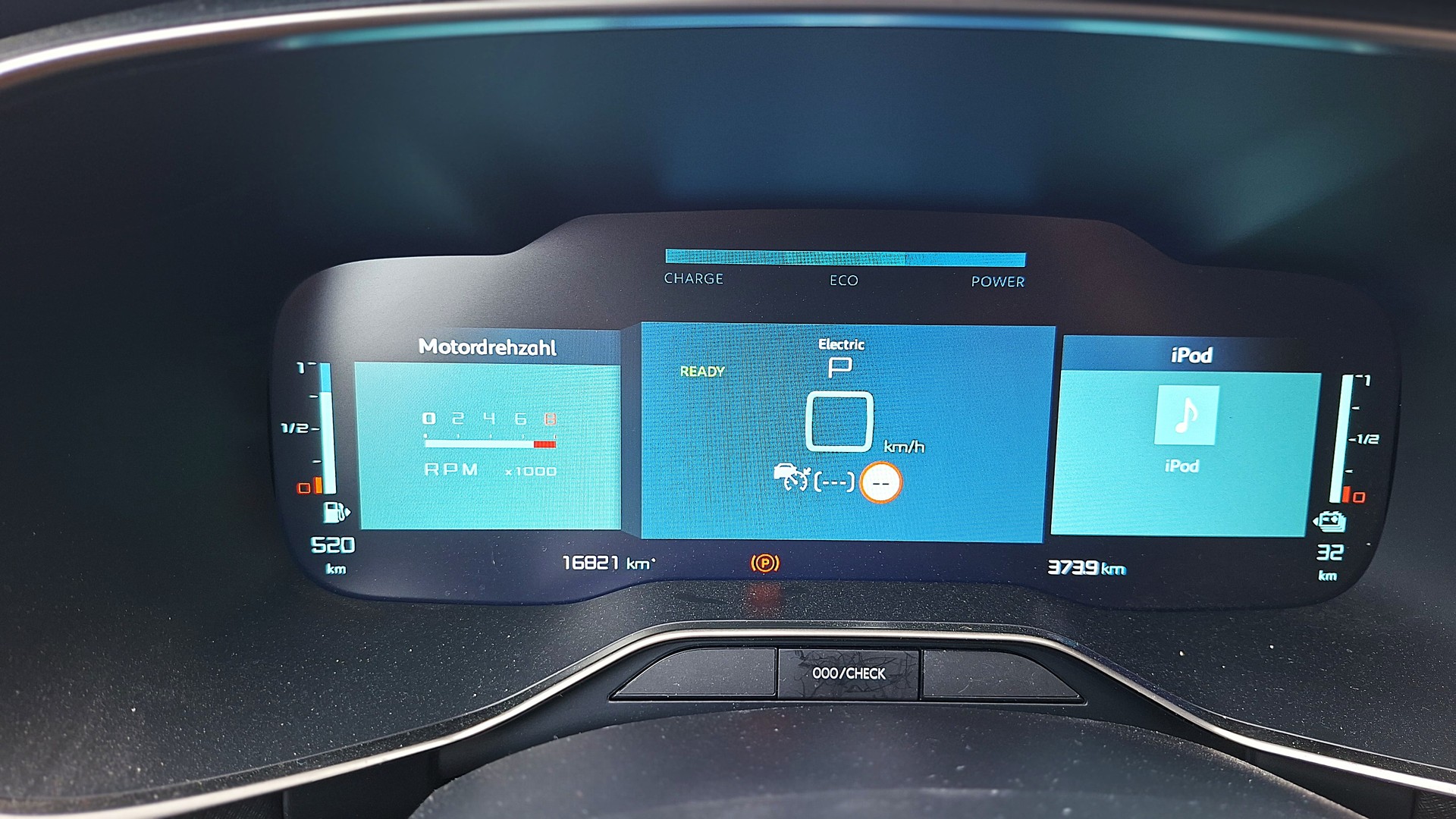CITROEN 1.6 Plug-in Hybrid Swiss Edition-image-5