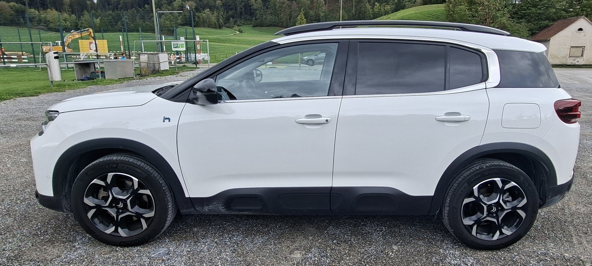 CITROEN 1.6 Plug-in Hybrid Swiss Edition-image-3