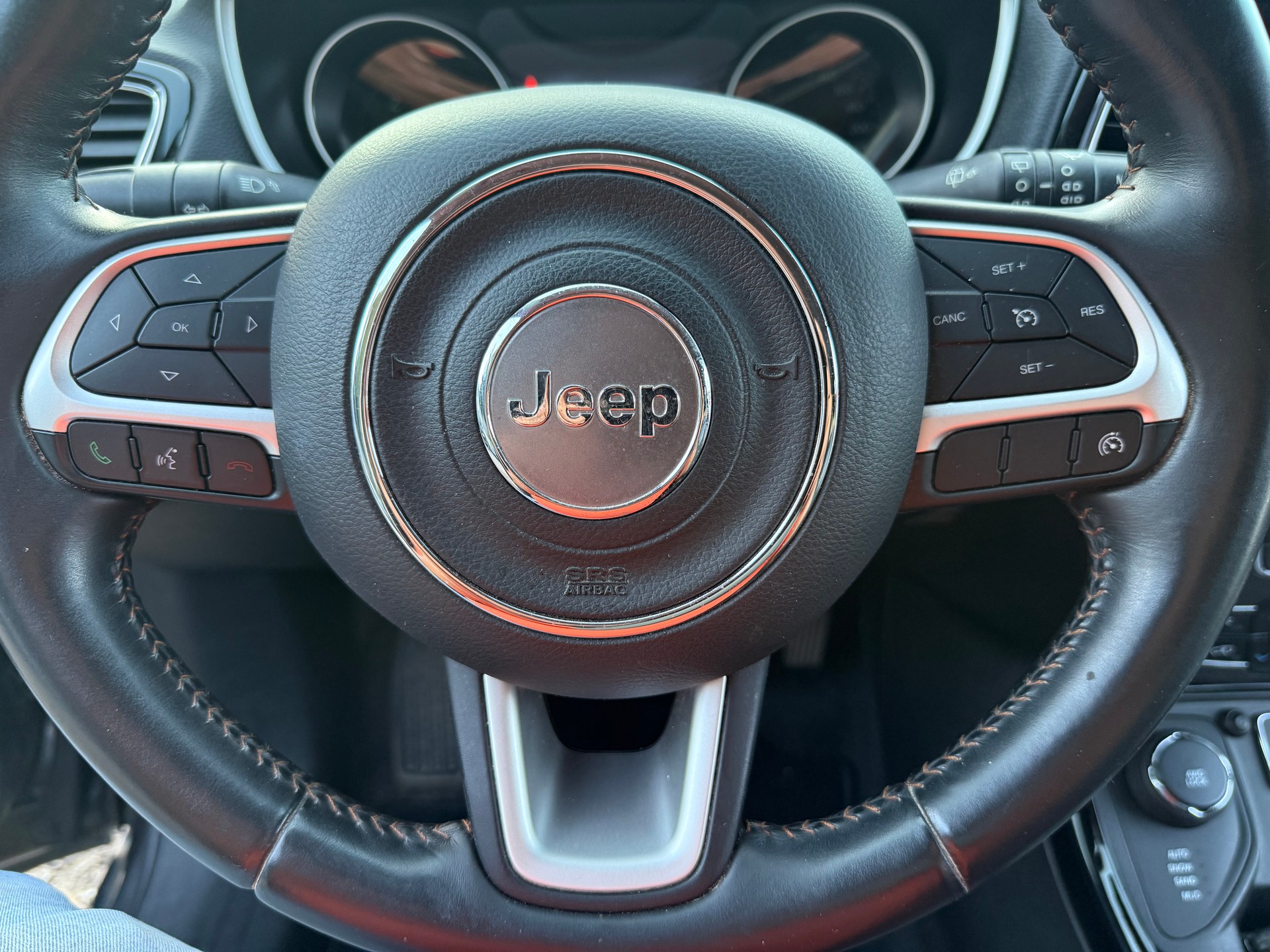 JEEP Compass 2.0CRD Opening Edition AWD 9ATX-image-13