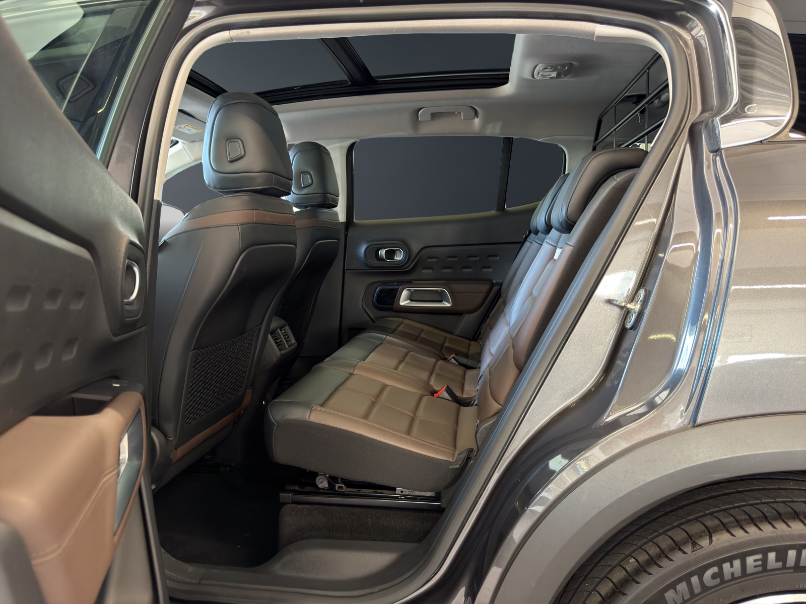 CITROEN C5 Aircross 2.0 BlueHD Shine EAT8-image-13