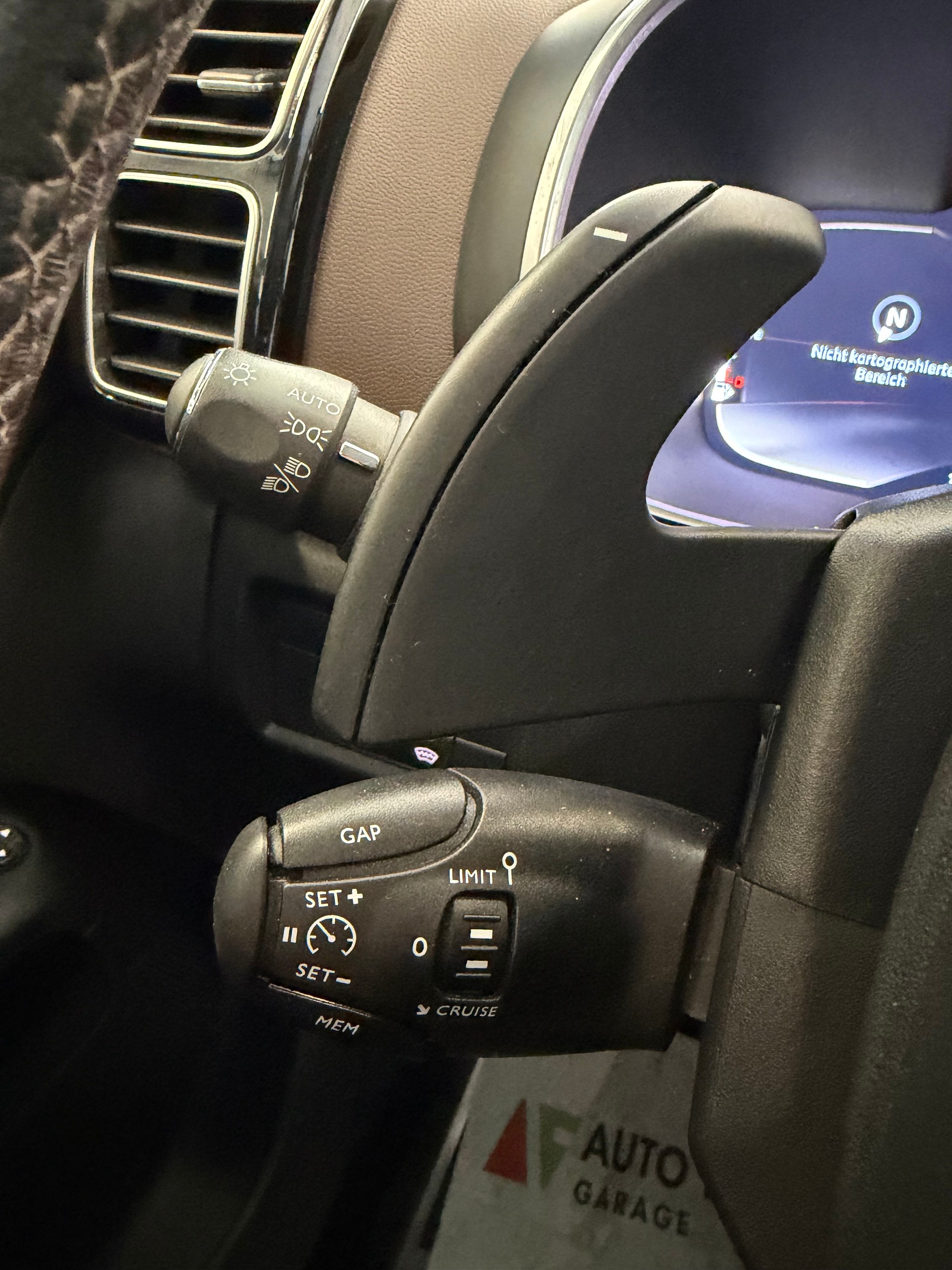 CITROEN C5 Aircross 2.0 BlueHD Shine EAT8-image-23