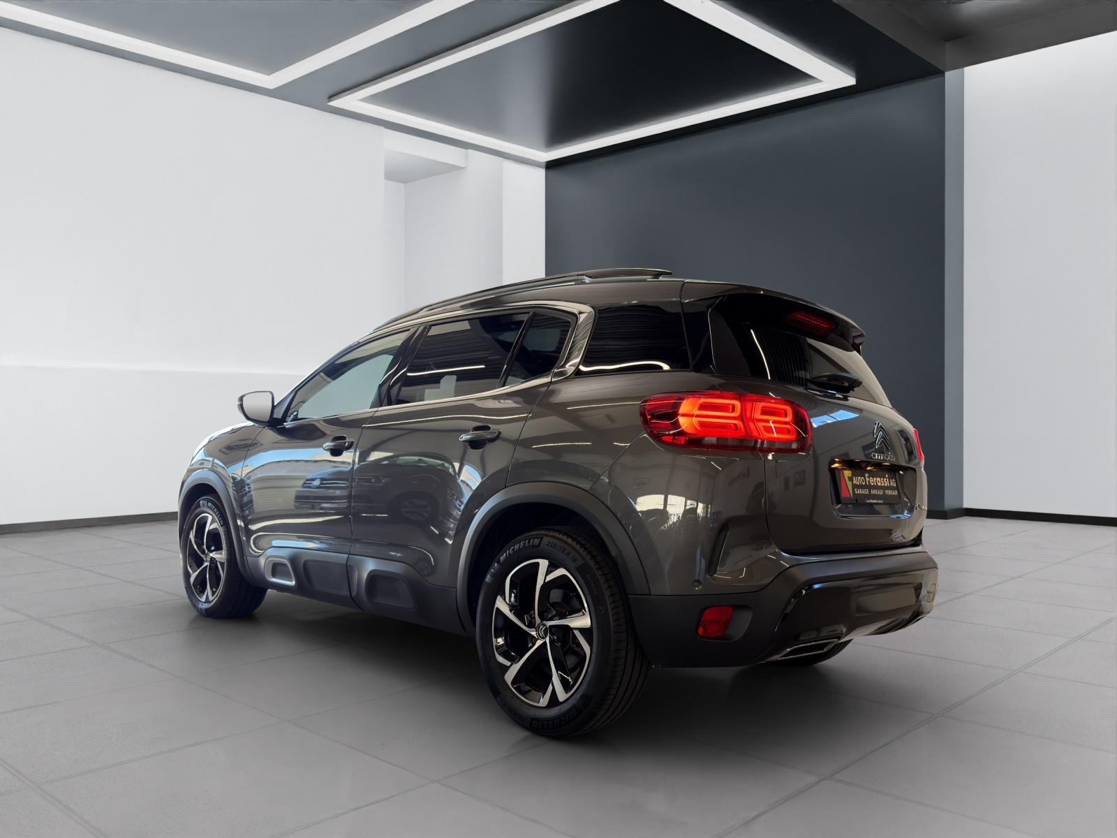 CITROEN C5 Aircross 2.0 BlueHD Shine EAT8-image-3