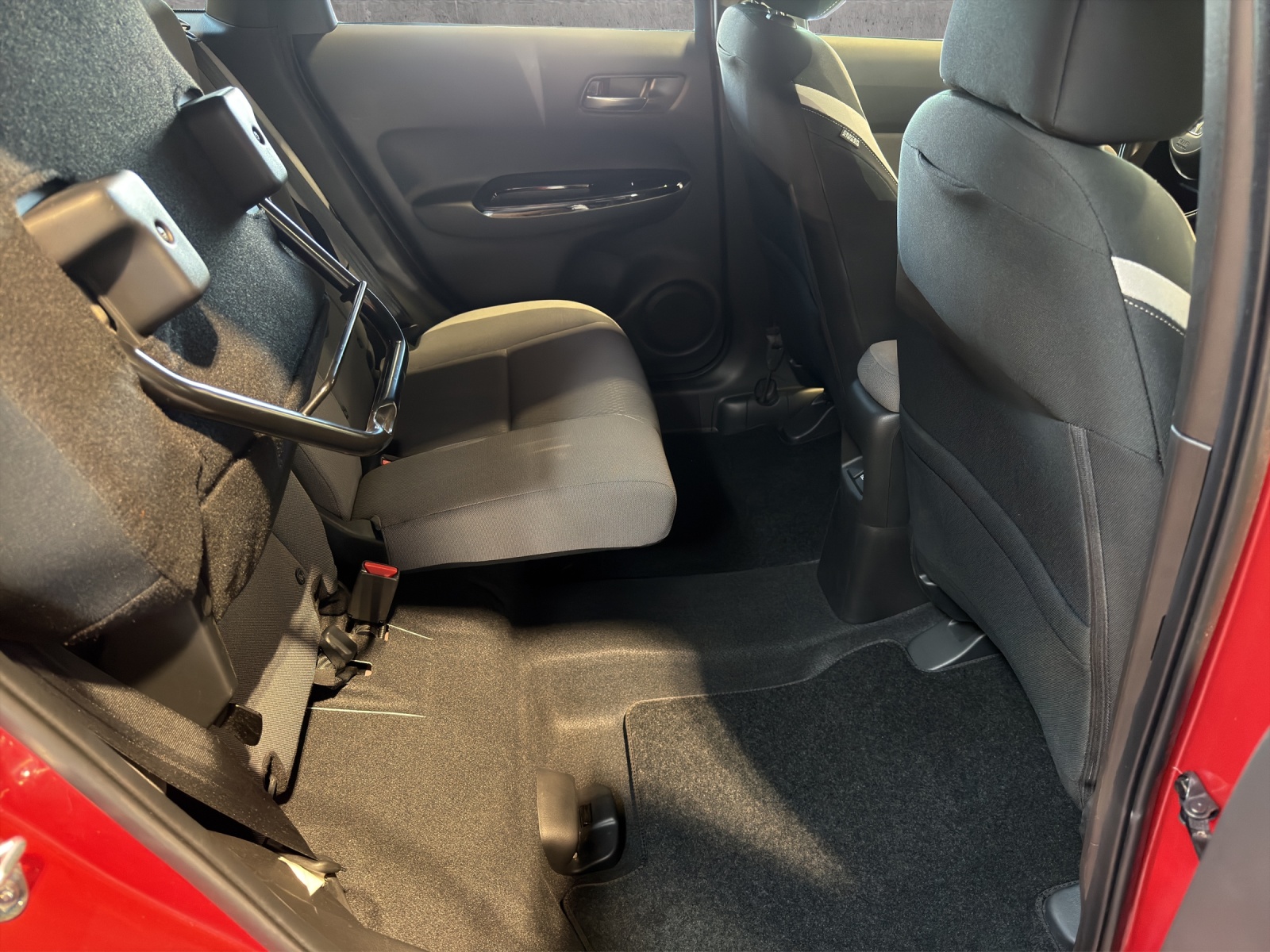 HONDA Jazz 1.5 i-MMD Crosstar Executive-image-16